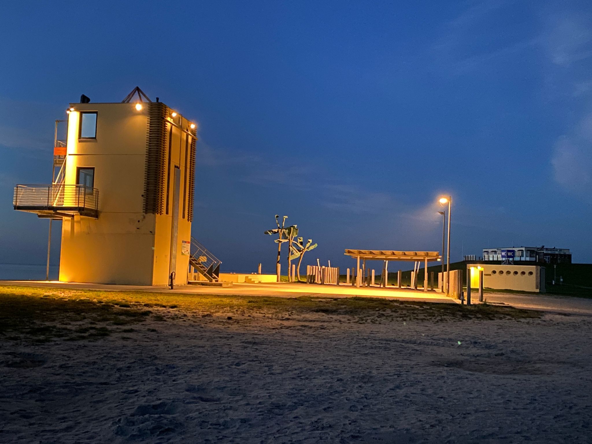 In Tossens mit Möblierter Terrasse-Image-tags.info