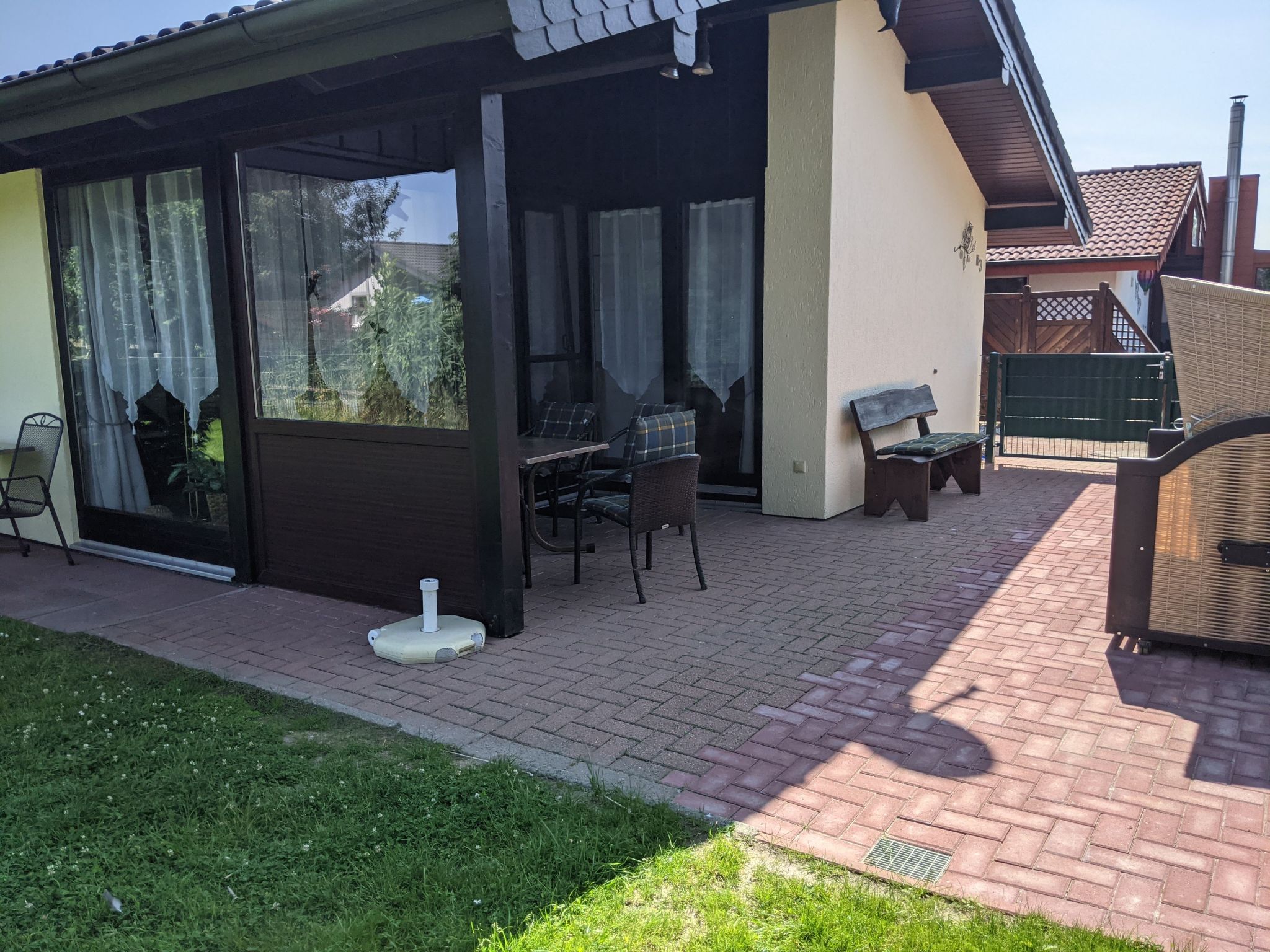 Hochwertiges Ferienhaus in einem Ferienpark-Dedans