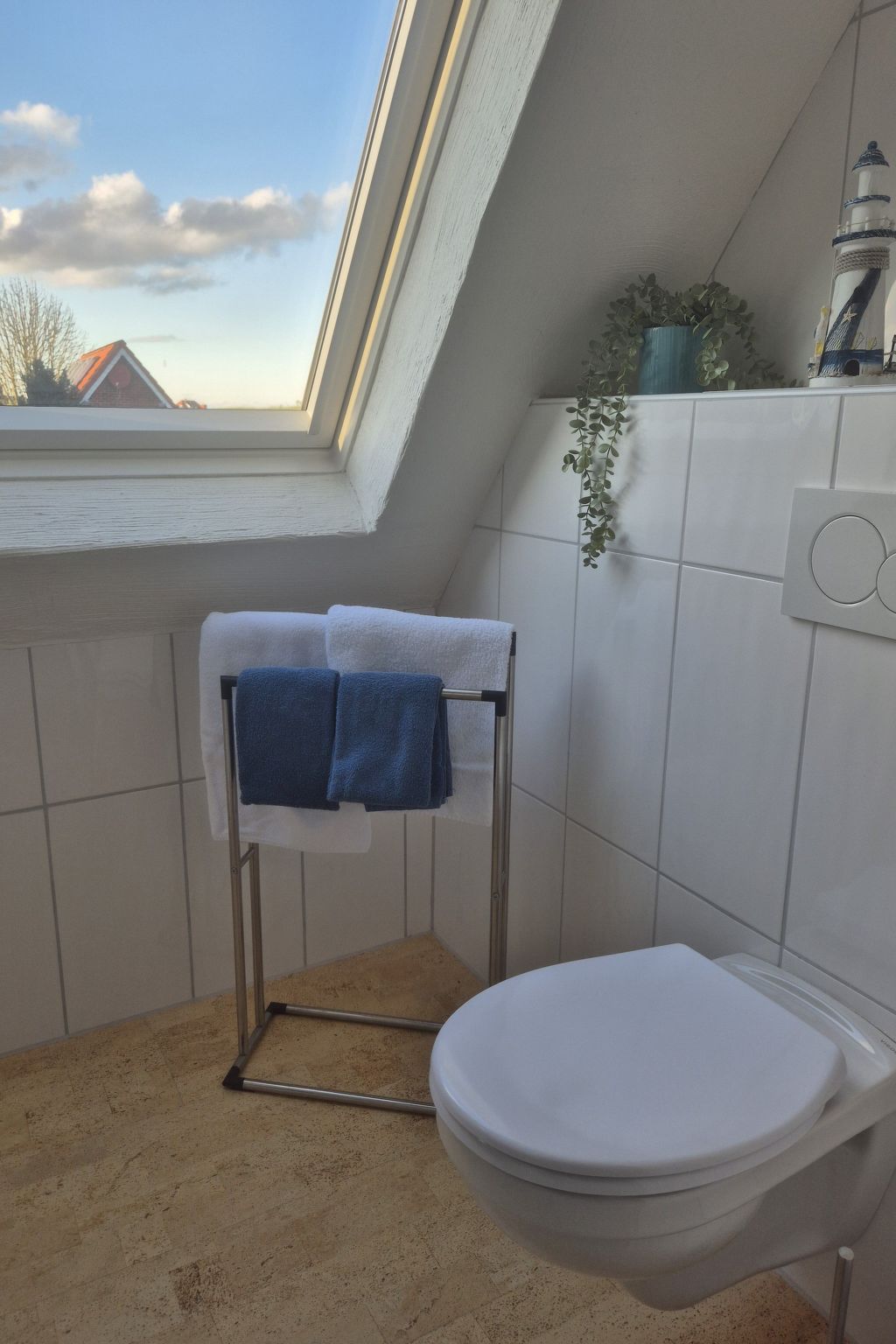 Mit Wintergarten und Garten am Deich-Inside