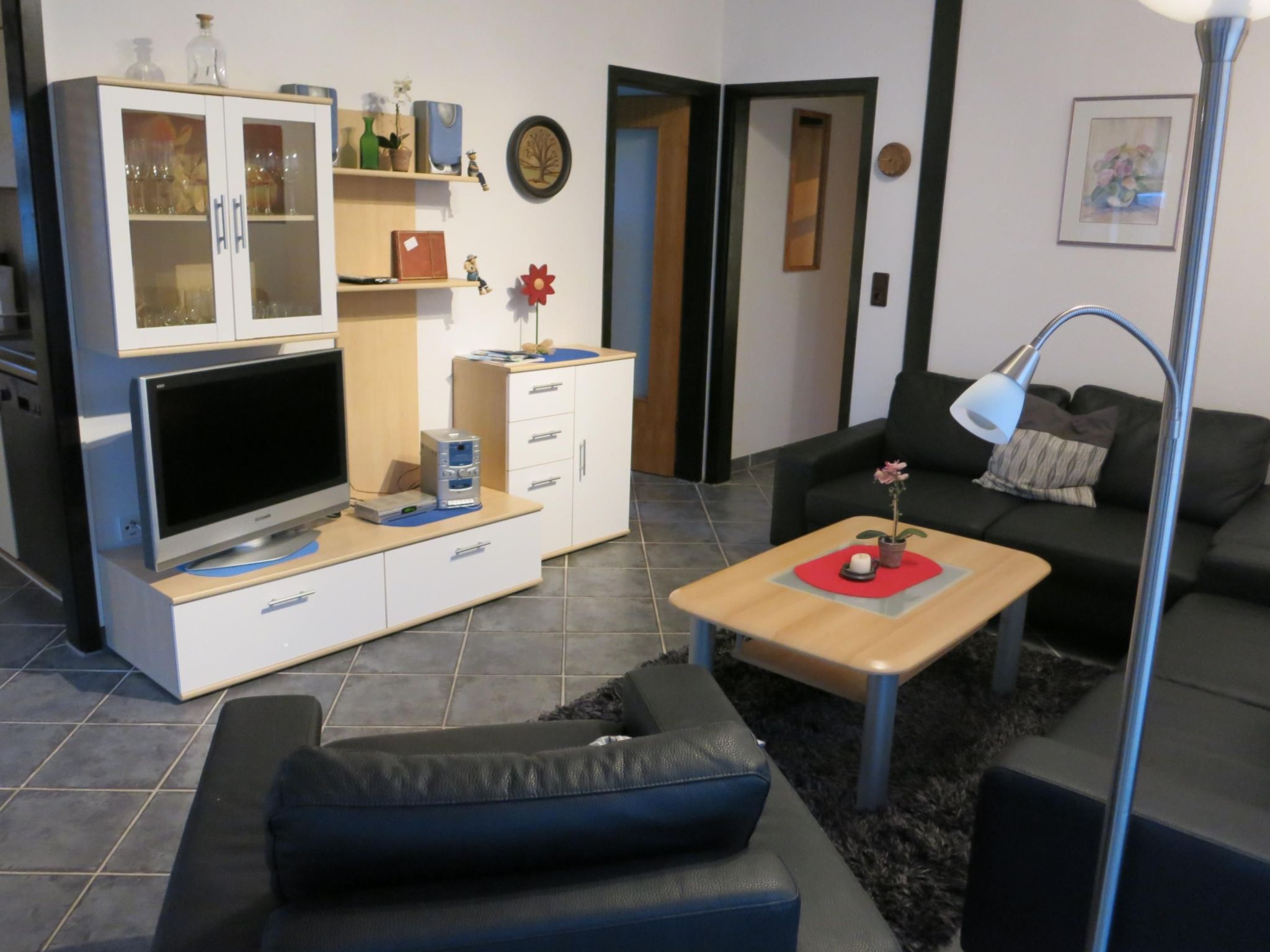 In Burhave mit Terrasse und Grill-Image-tags.info