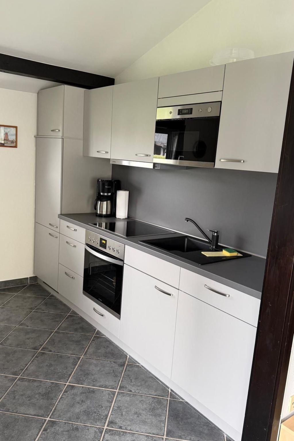 In Burhave mit Terrasse und Grill-Drinnen