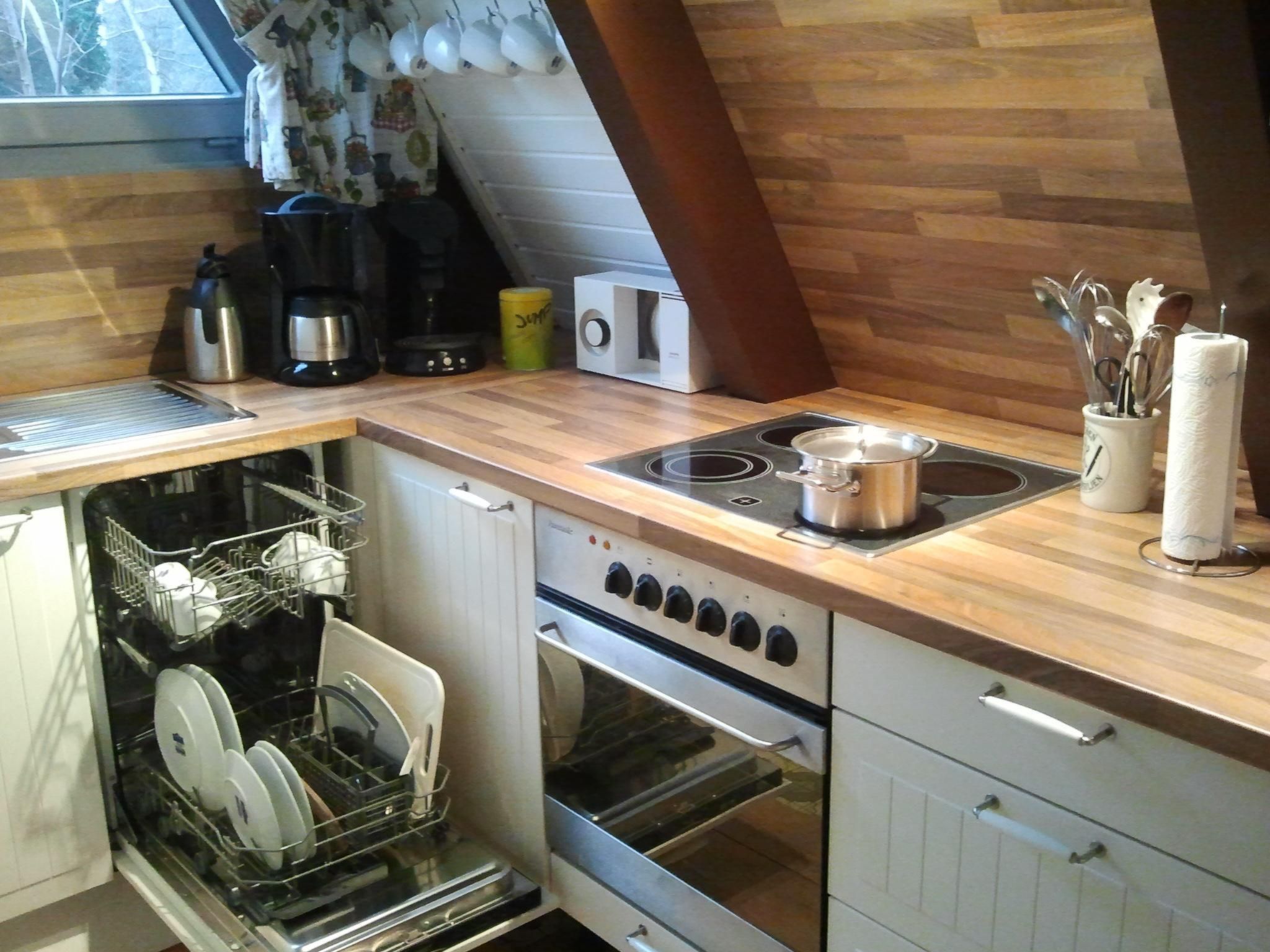 Unmittelbar hinter dem Deich gelegenes Nurdachhaus-Inside