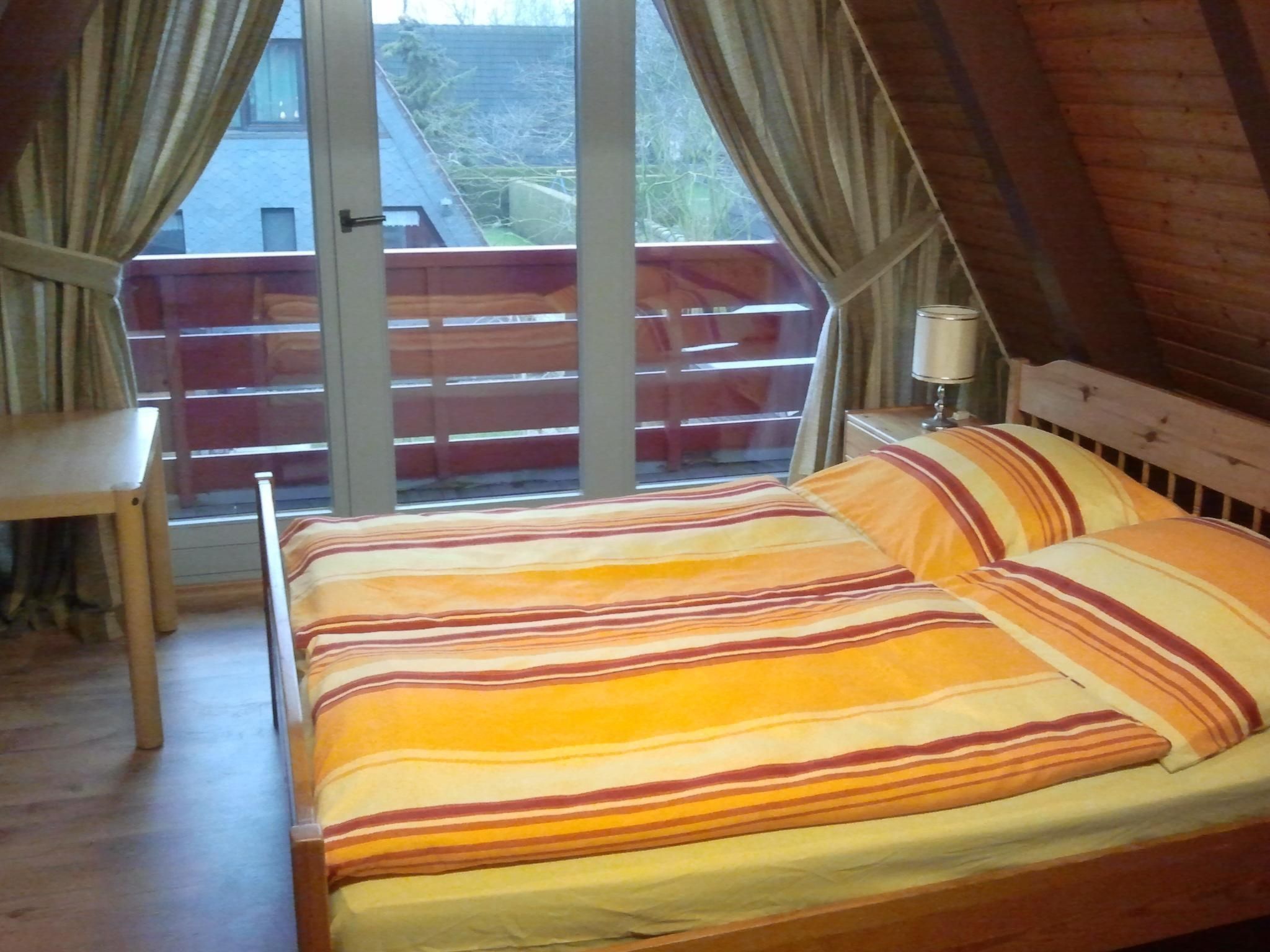 Unmittelbar hinter dem Deich gelegenes Nurdachhaus-Inside