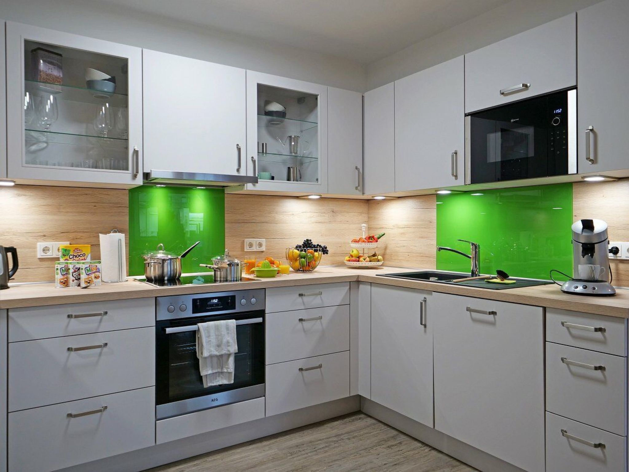 In Burhave mit Großer Terrasse-Drinnen