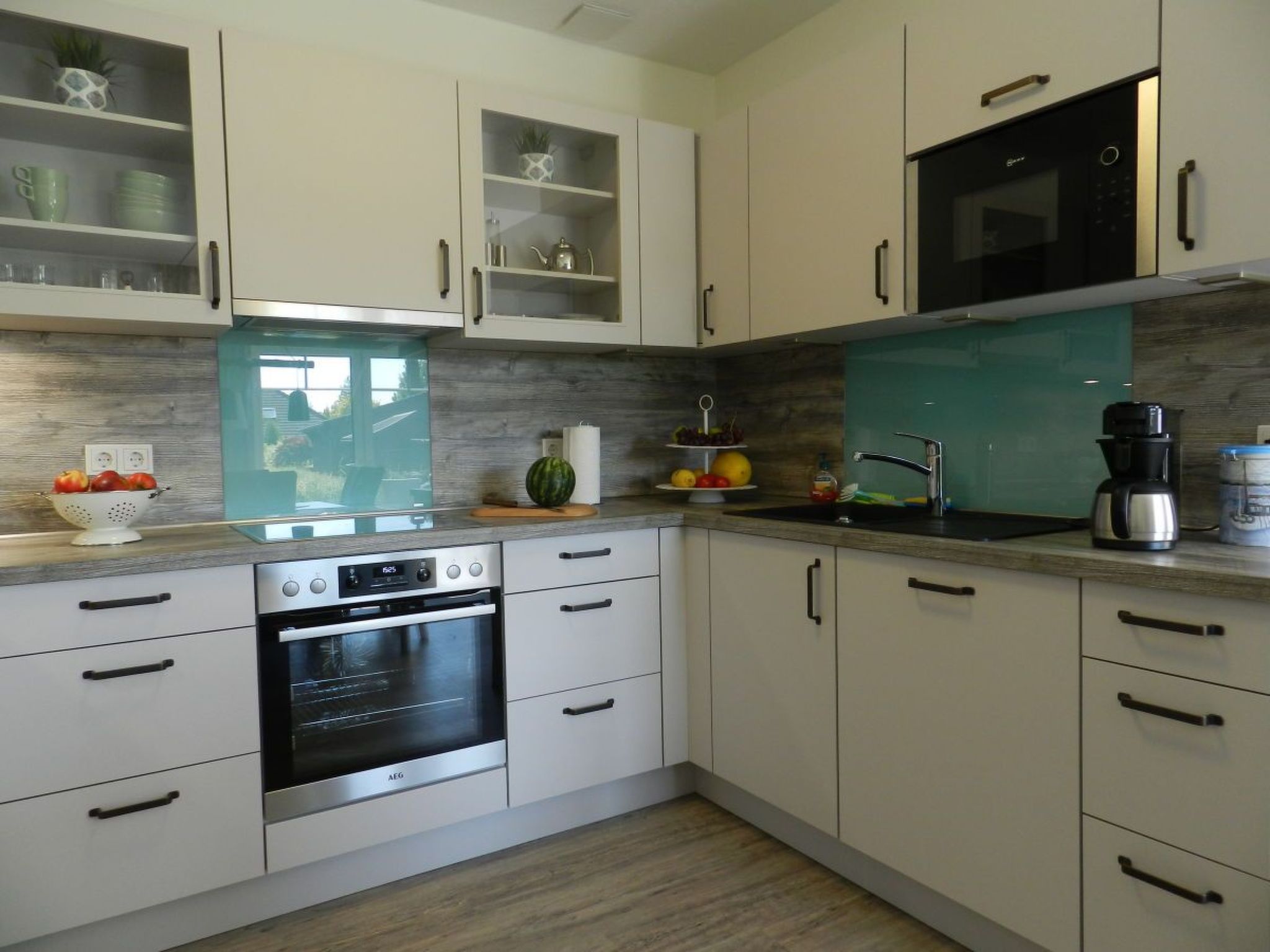 In Burhave mit Kleinem Garten-Image-tags.info