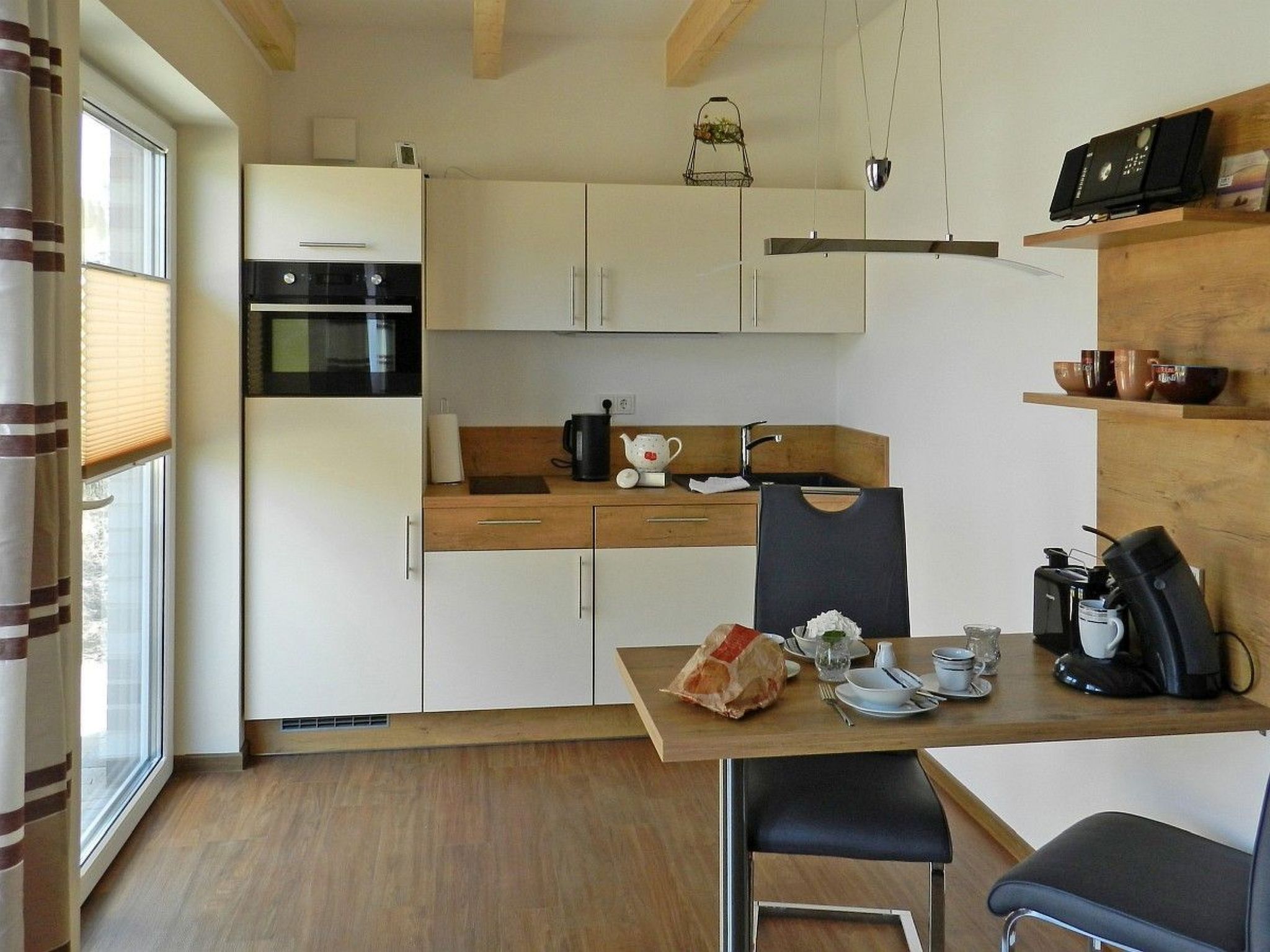 Gesamte Wohnung in Burhave mit Eigener Terrasse-Dedans