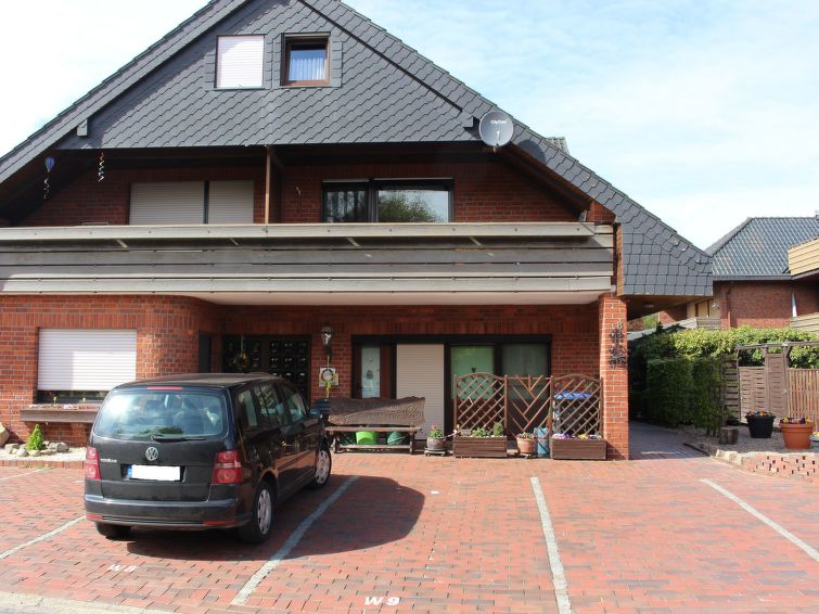 Geräumige Ferienwohnung In Burhave Mit Grill, Garten Und Pool - Nordenham