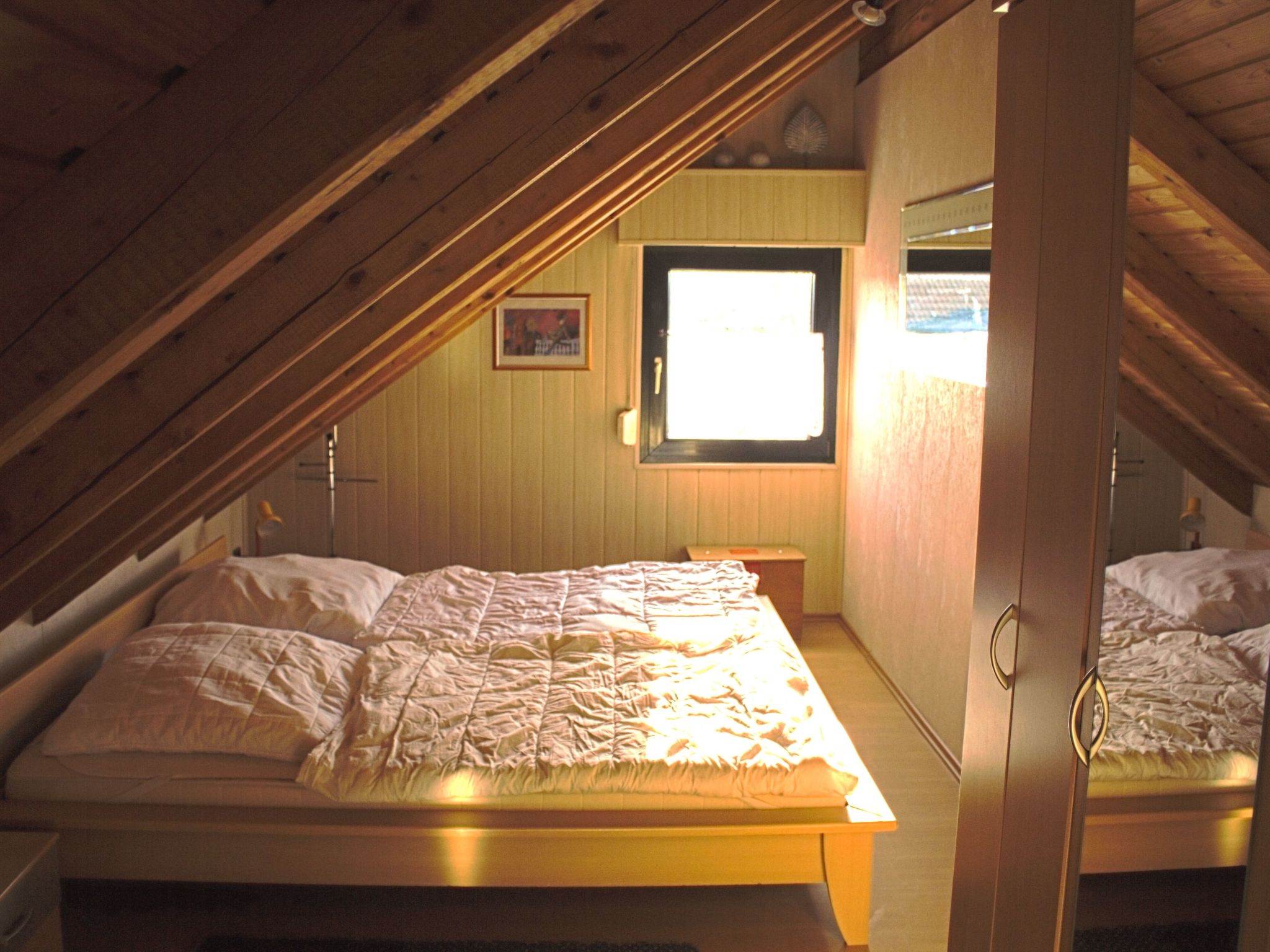 Geräumige Ferienwohnung in Burhave mit Grill, Garten und Pool-Binnen