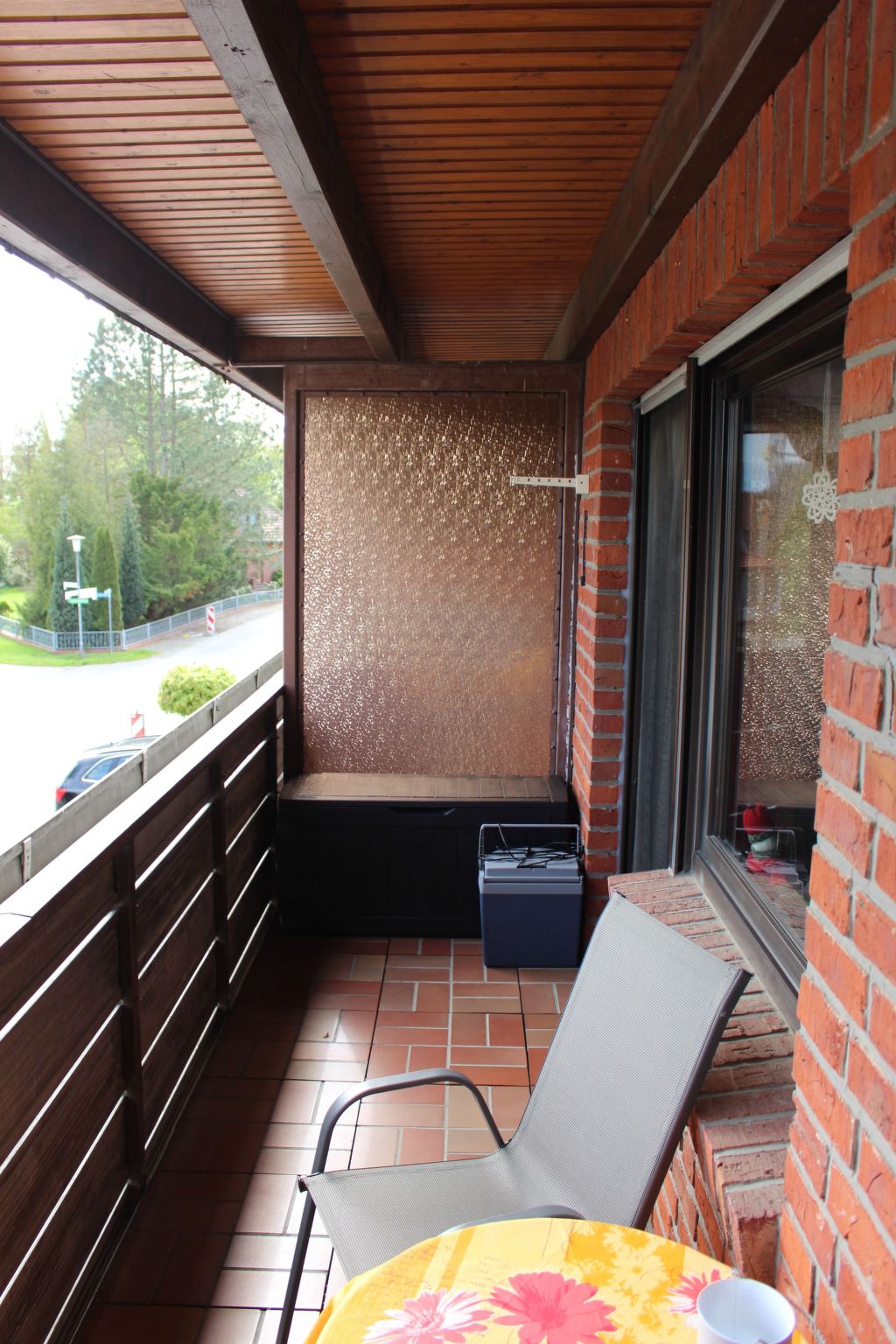 Geräumige Ferienwohnung in Burhave mit Grill, Garten und Pool-Binnen