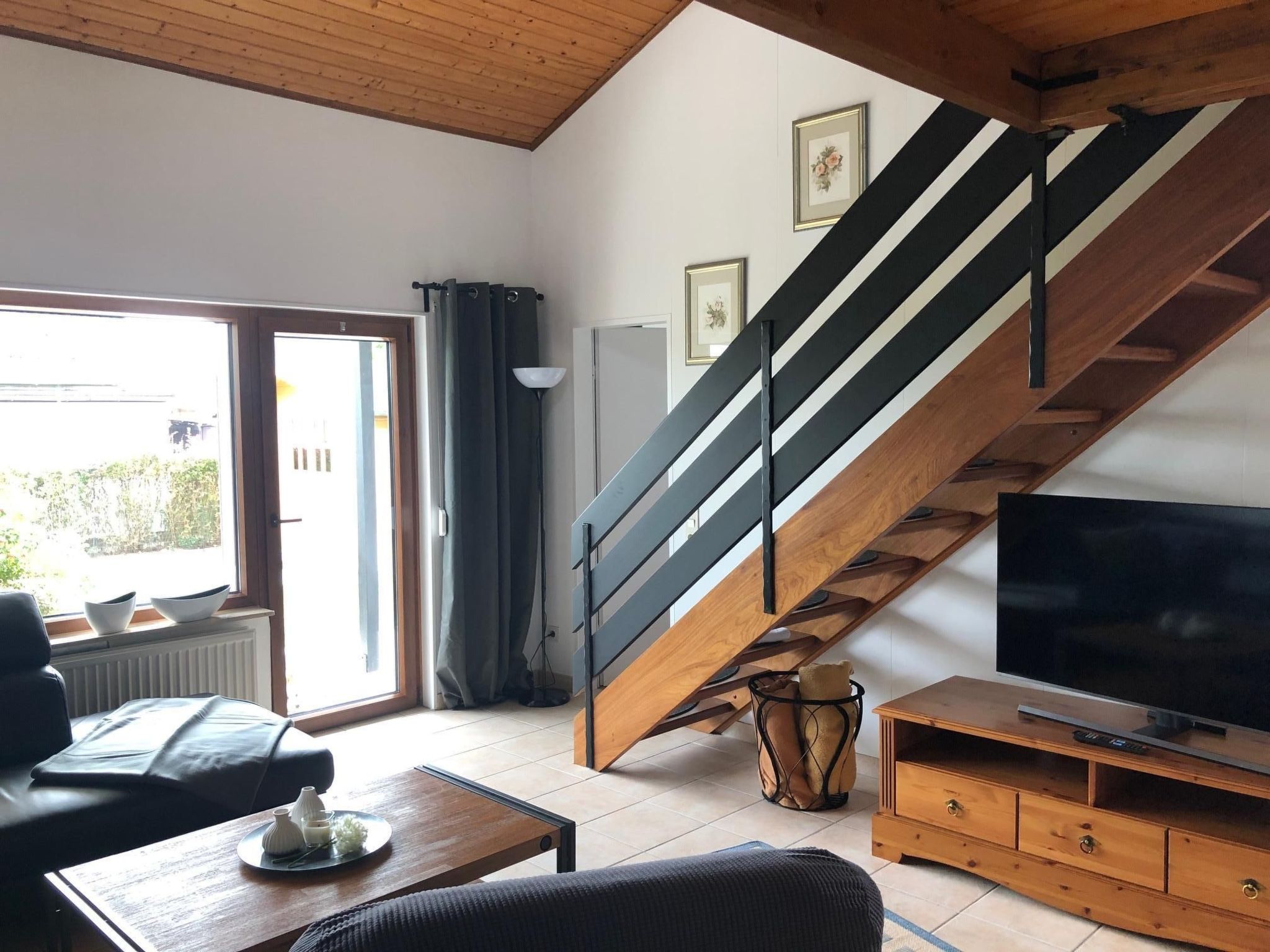 Freistehendes Ferienhaus mit Garten-Image-tags.info