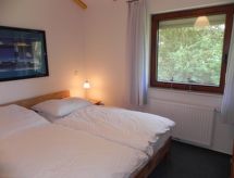 Vrijstaande bungalow met wintertuin op 100m van het strand in Burhave - thumbnail 6