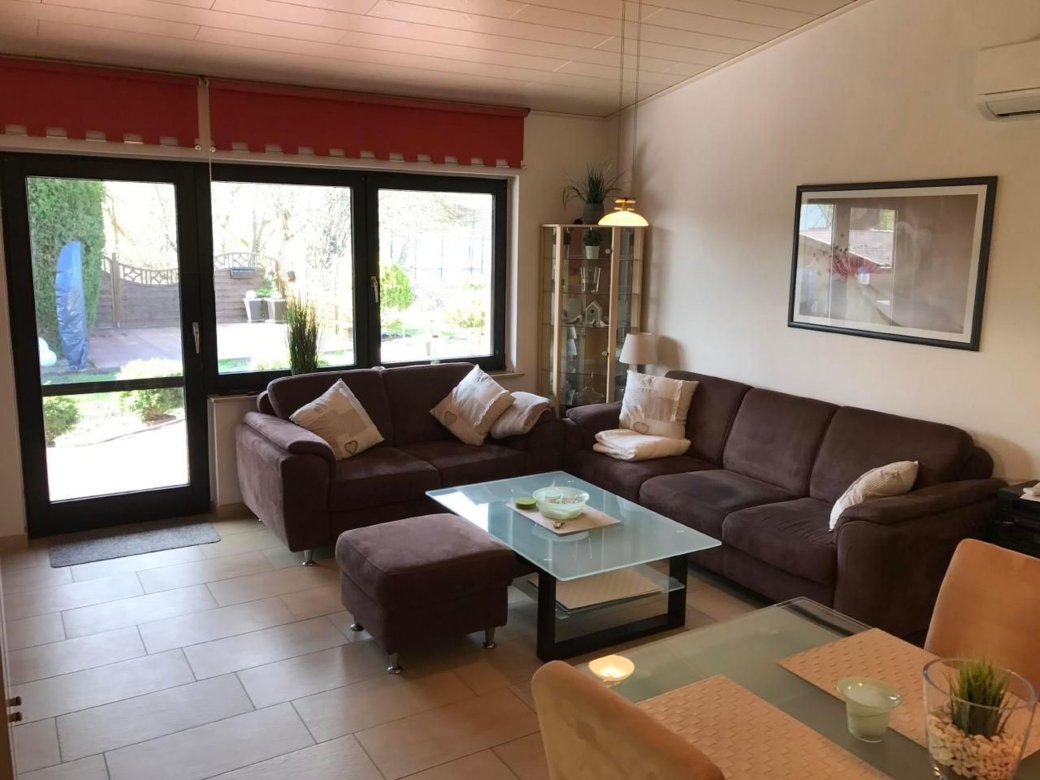 E13 Ferienhaus mit Garten, Terrasse und Deichblick-Binnen