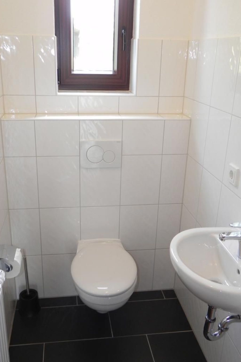 E18 Ferienhaus mit Garten und Terrasse-Binnen