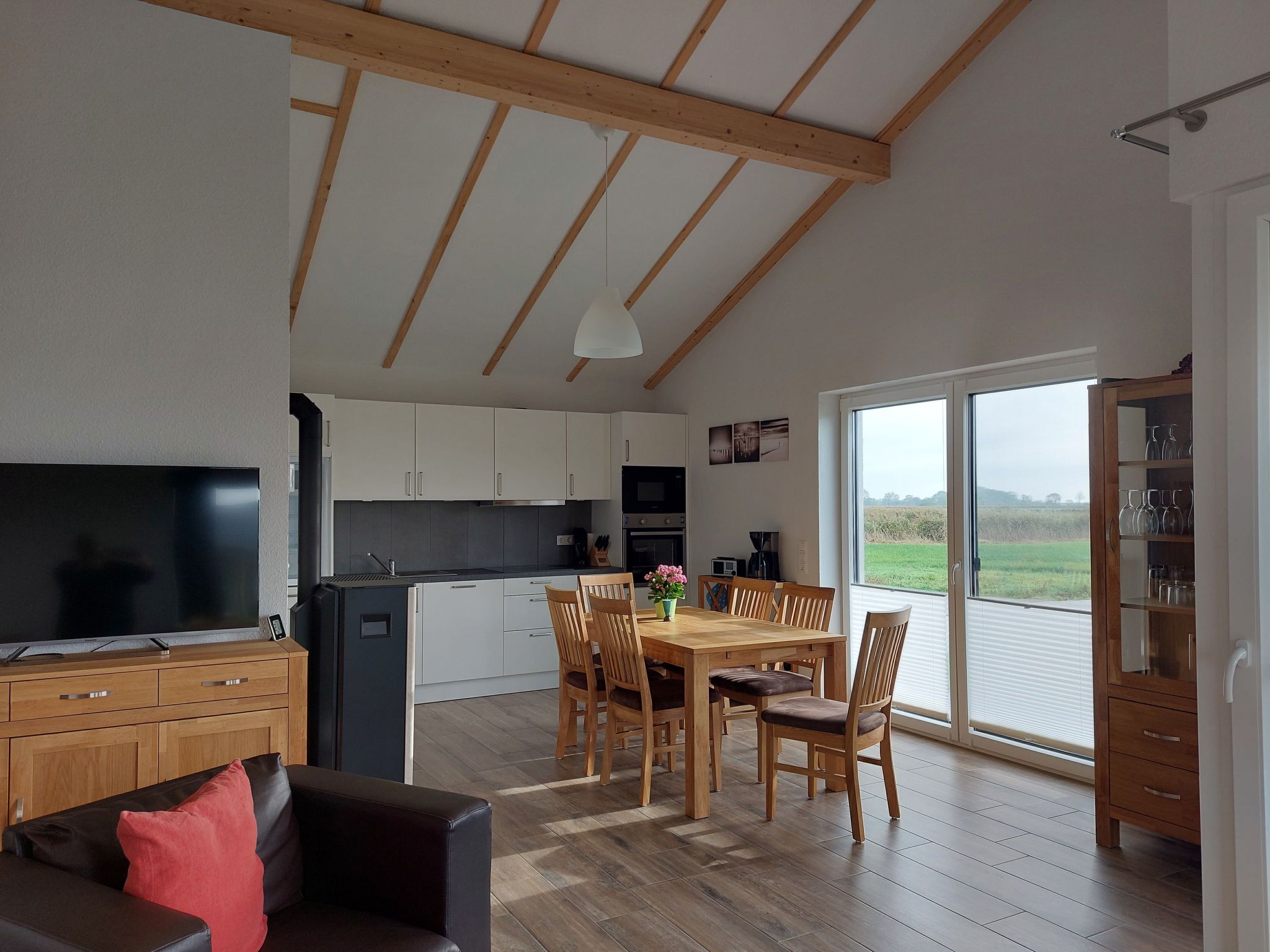 G13 Ferienhaus mit Garten und Fahrradschuppen-Inside