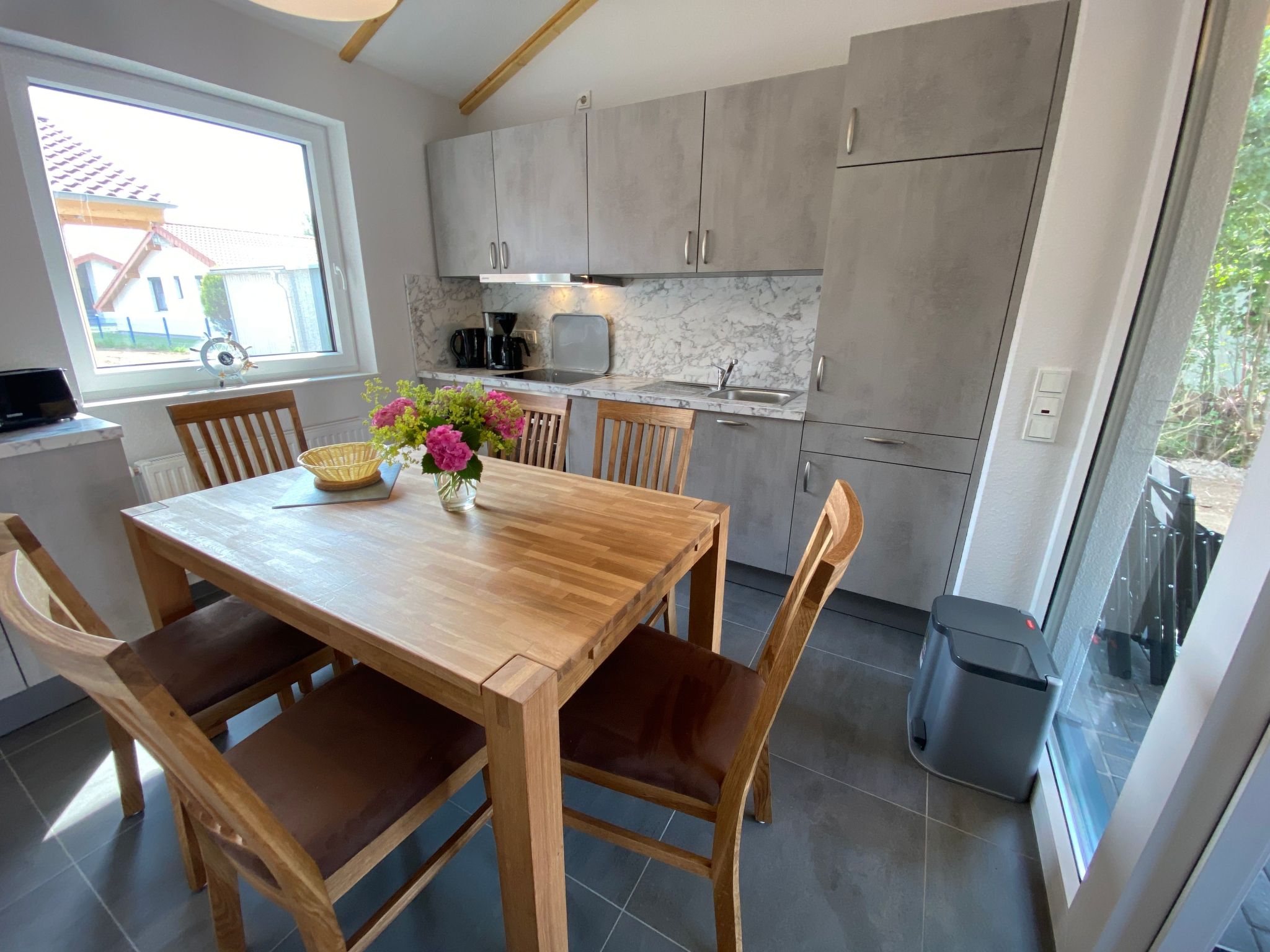 N7 Haus mit Terrasse und Garten an der Nordsee-Inside