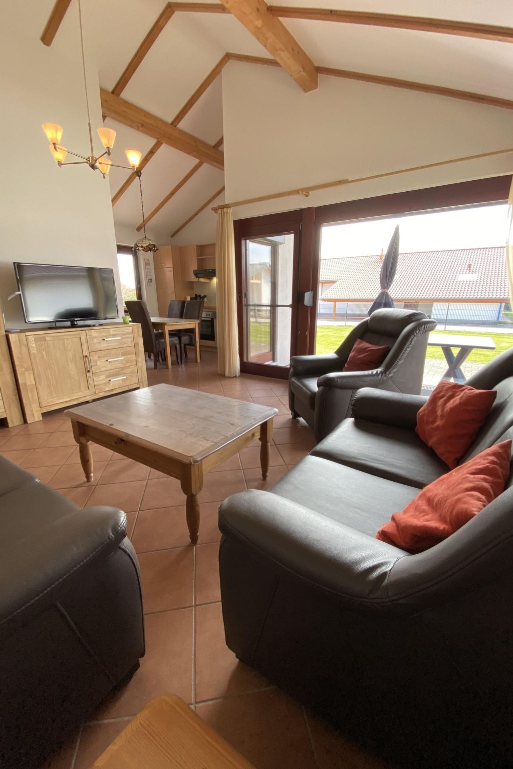 M5 Haus mit Garten, Waschmaschine und Trockner