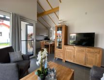 N11 Ferienhaus mit Garten in Eckwarderhörne