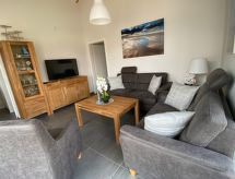 N11 Ferienhaus mit Garten in Eckwarderhörne