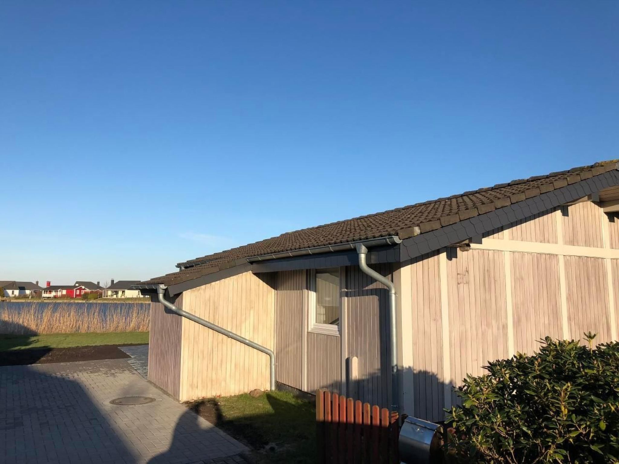 B 2 direkt am Binnensee, Seeblick