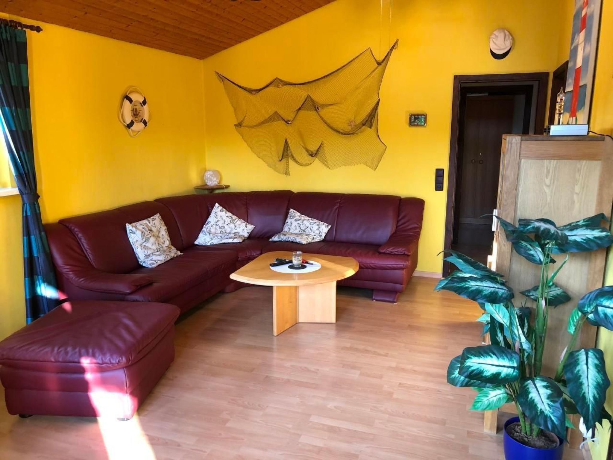 D4 Haus in Eckwarderhörne mit Terrasse und Garten-Binnen