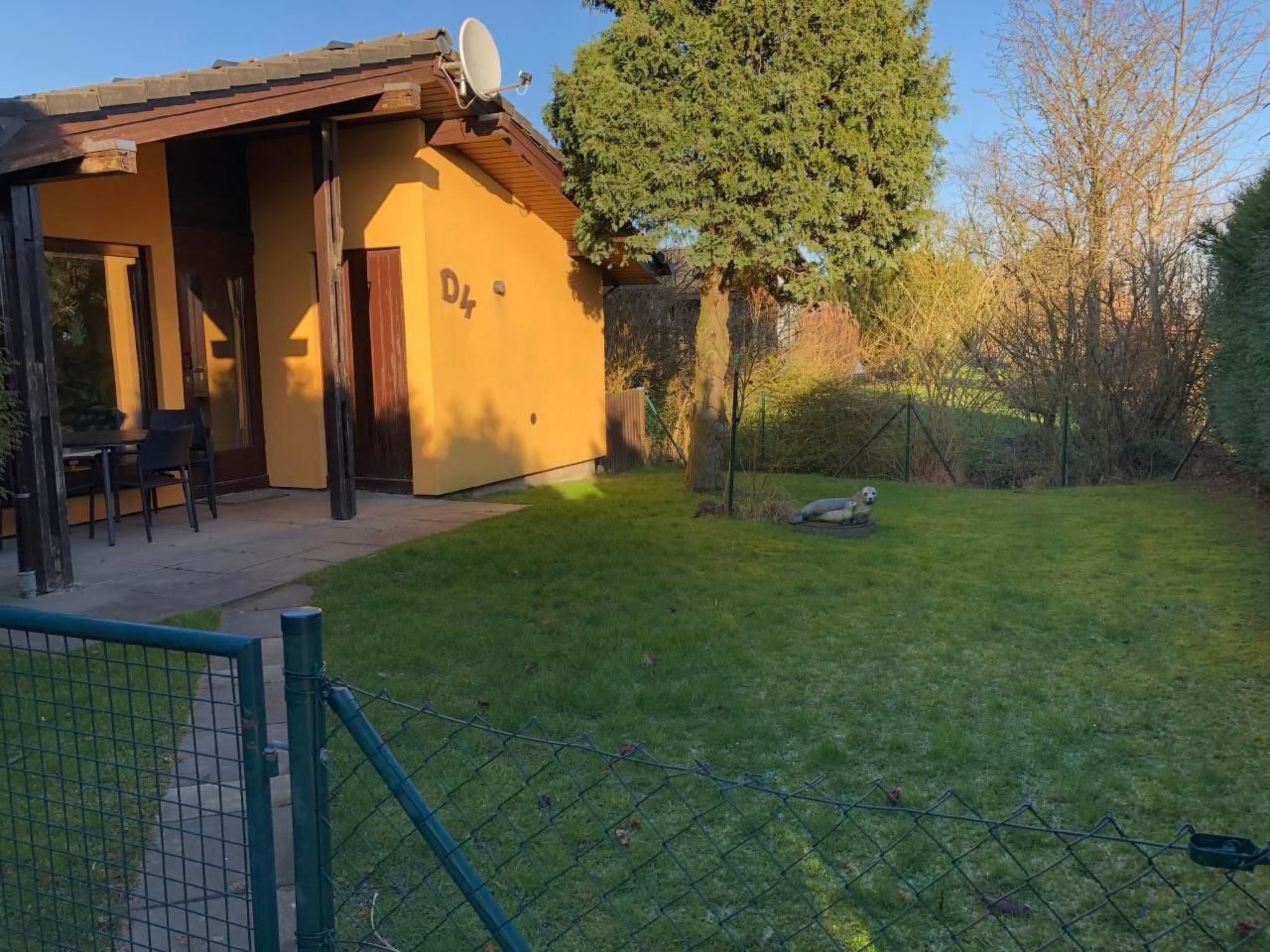 D4 Haus in Eckwarderhörne mit Terrasse und Garten-Binnen