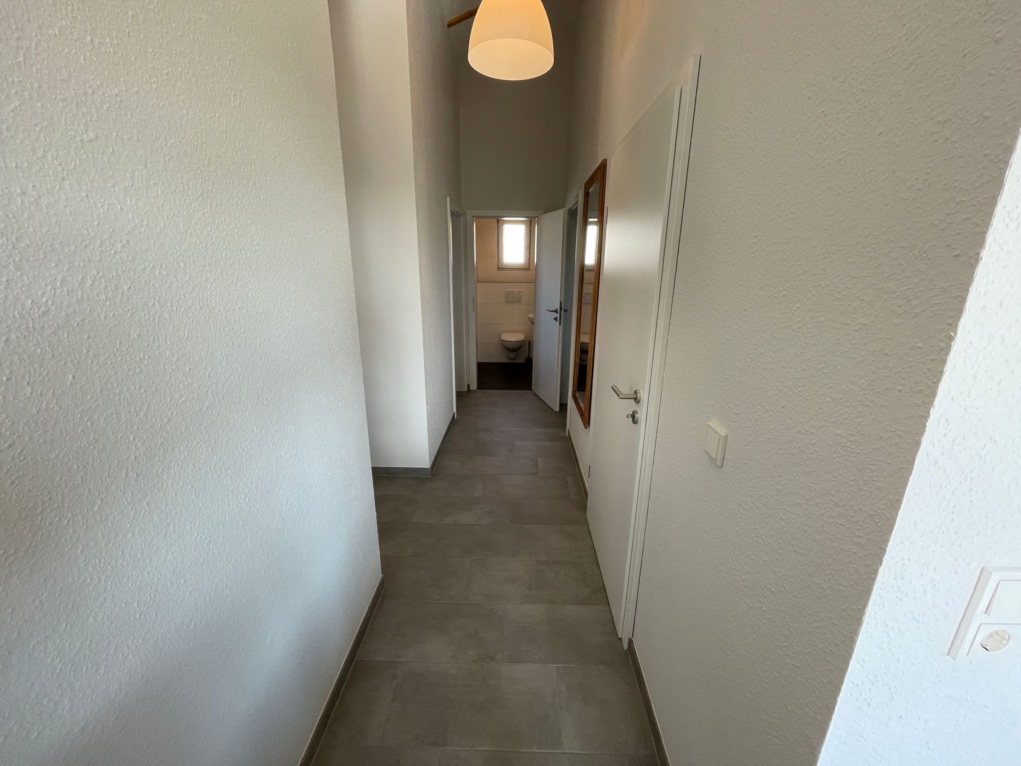 G16 Eingezäuntes Haus mit Terrasse und Garten-Binnen