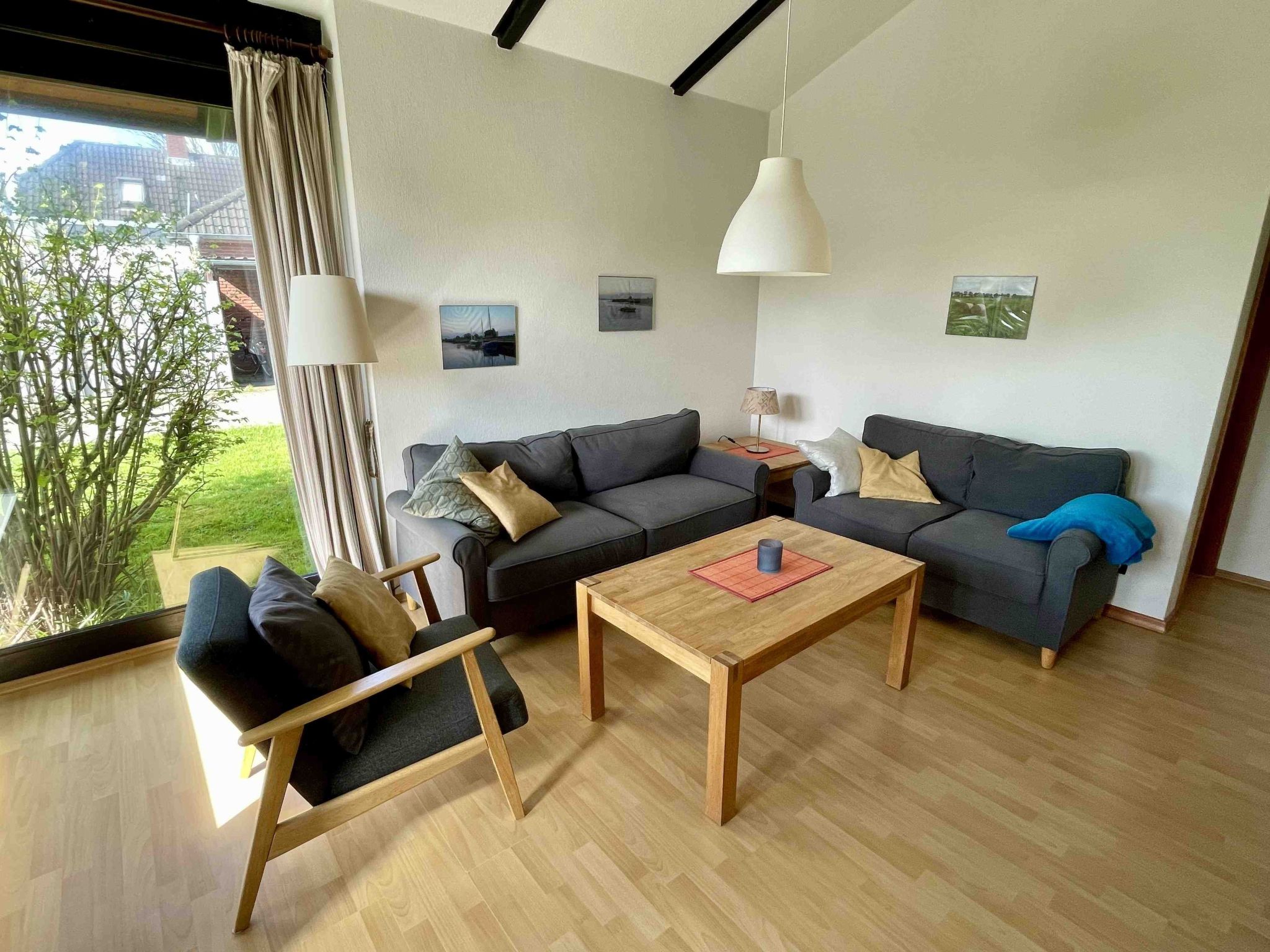 E15 Freistehendes Haus am Eckwarderhörner Deich-Binnen