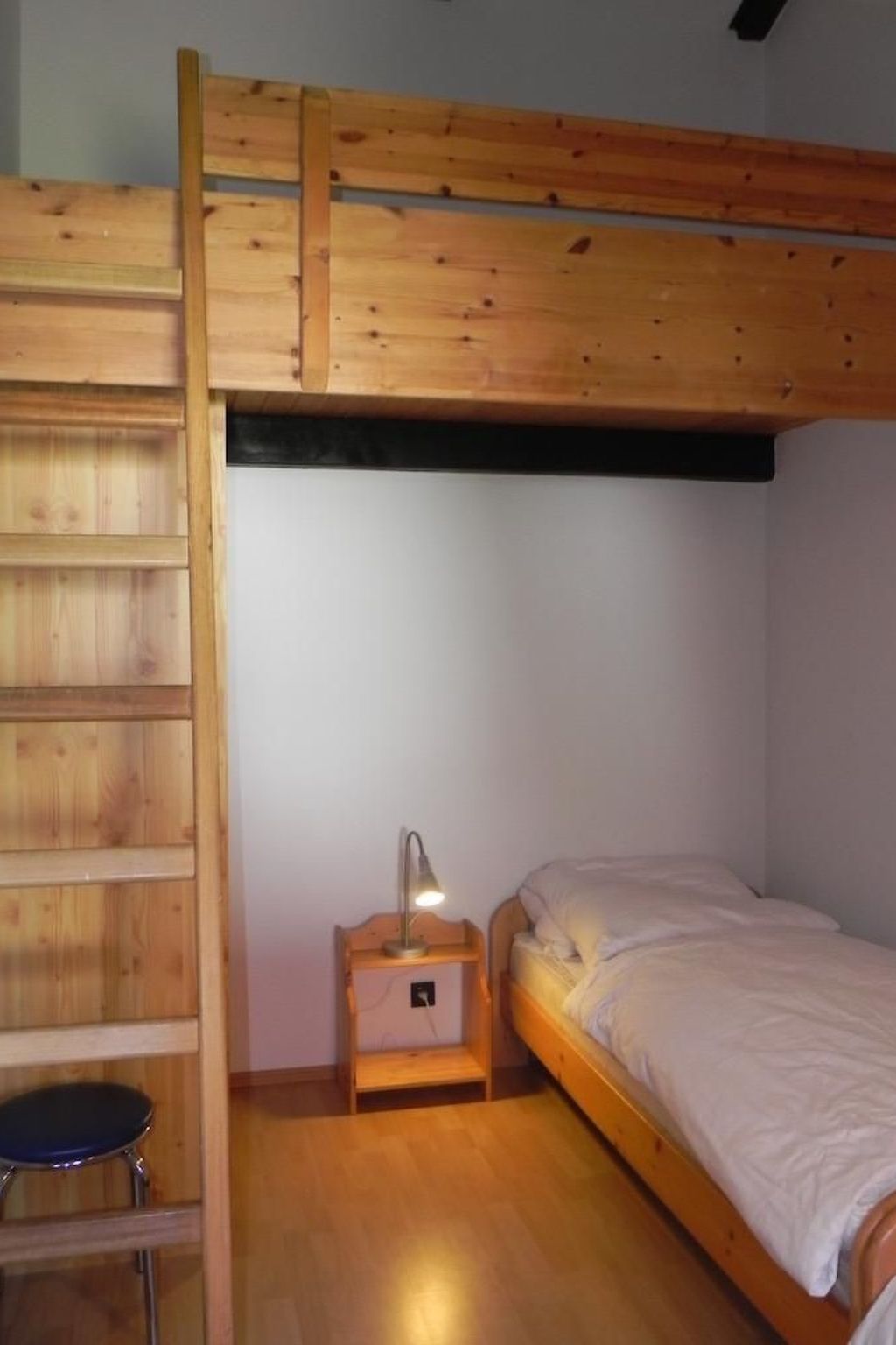 E15 Freistehendes Haus am Eckwarderhörner Deich-Binnen