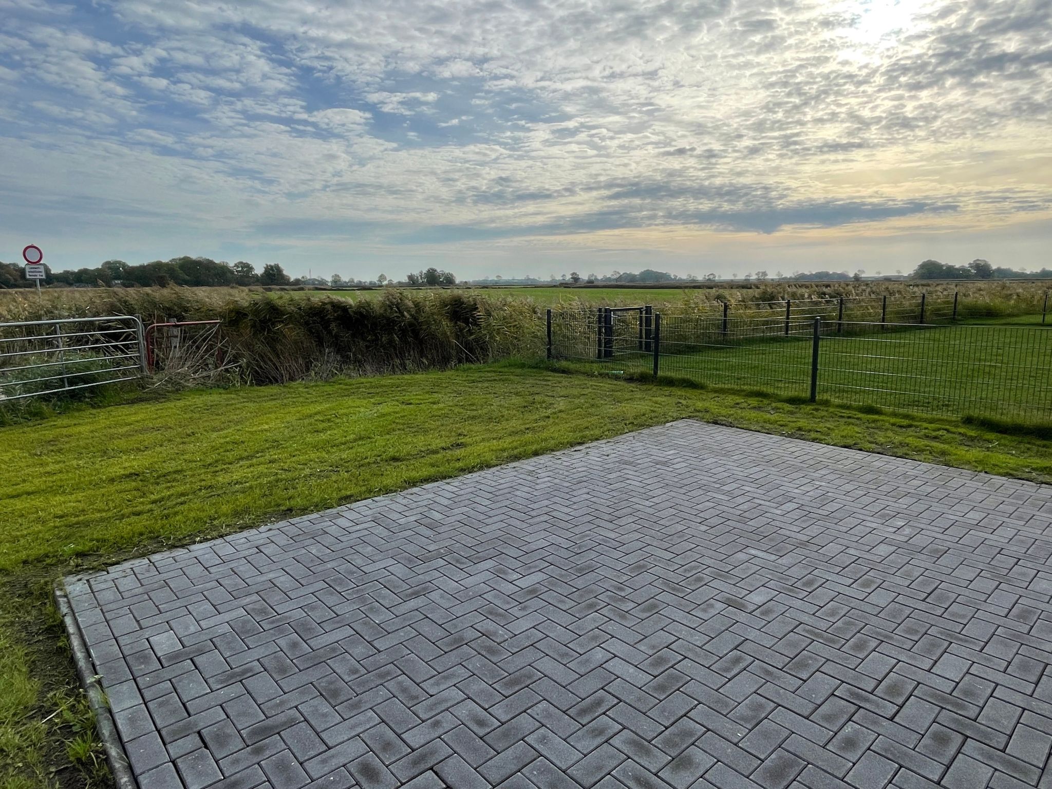 G1 Eingezäuntes Haus mit Kamin in Eckwarderhörne-Inside