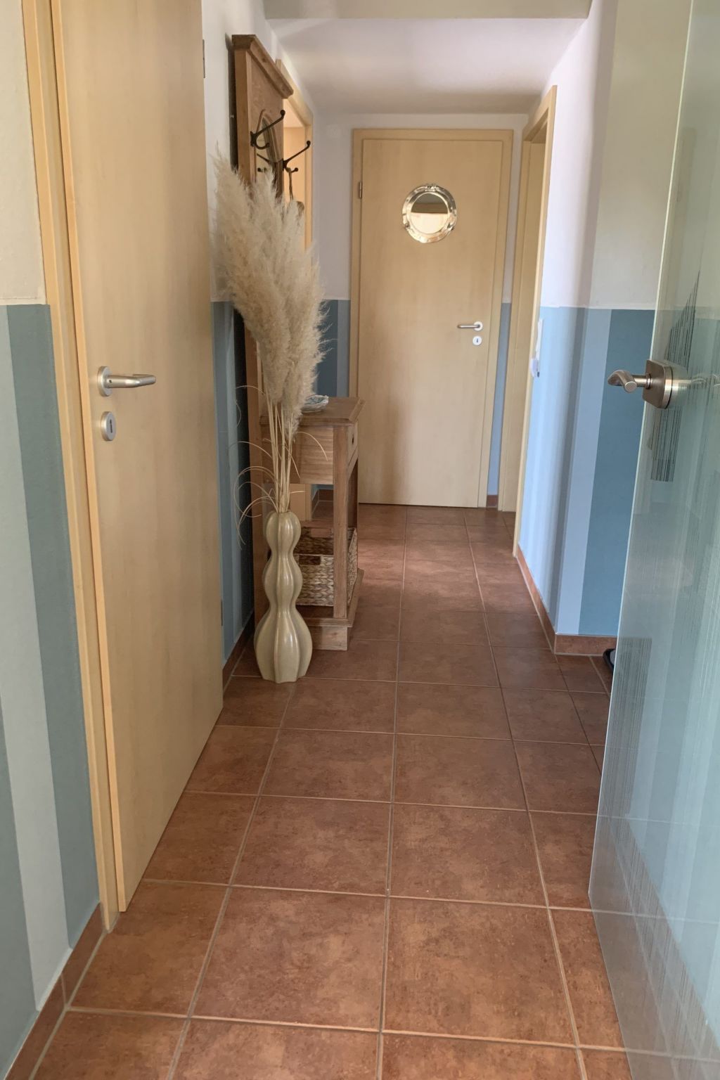 M1 Ferienhaus mit Garten, Terrasse und Carport-Inside