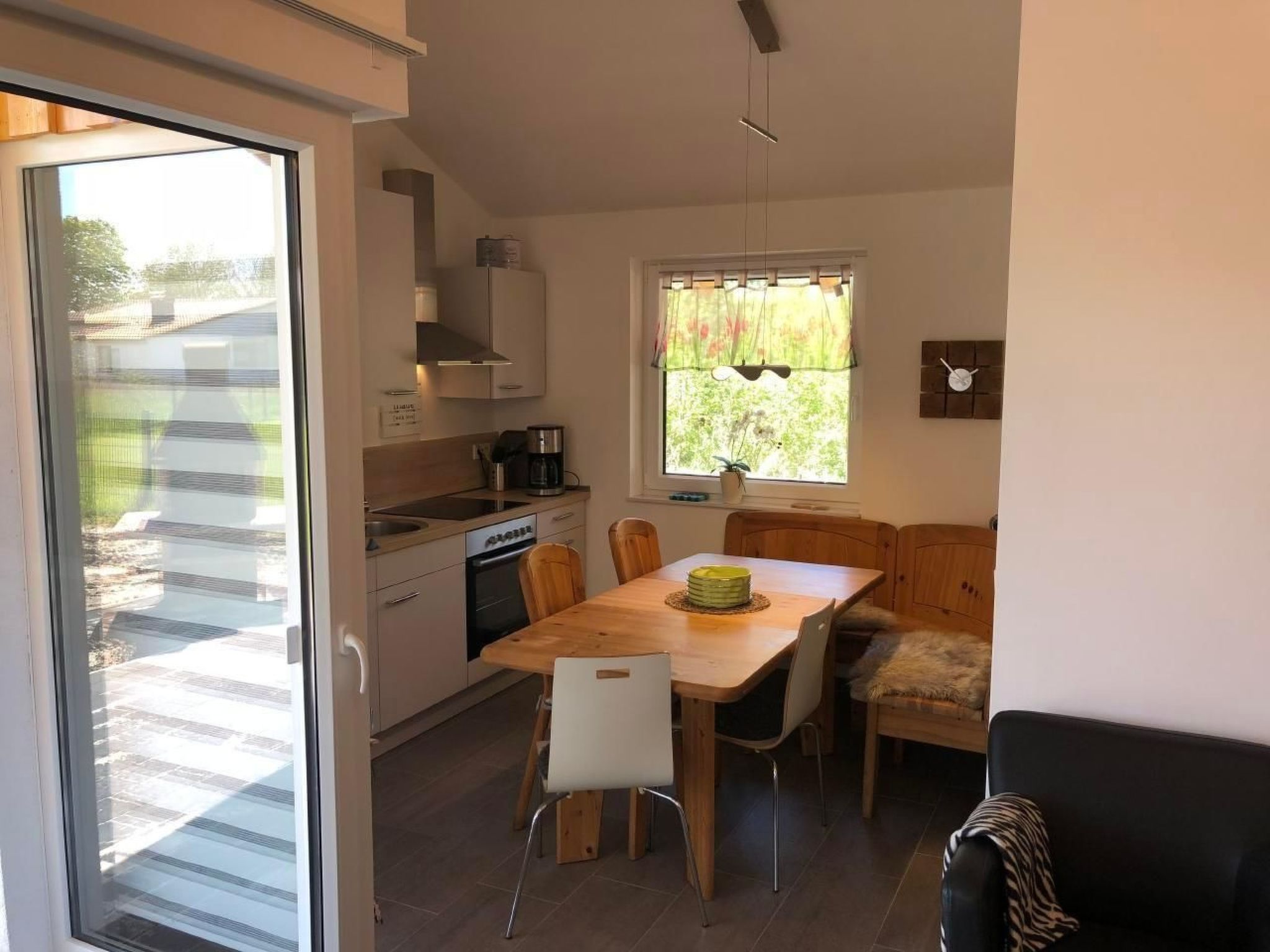 E21 Freistehendes Haus mit Garten und Deichblick-Binnen