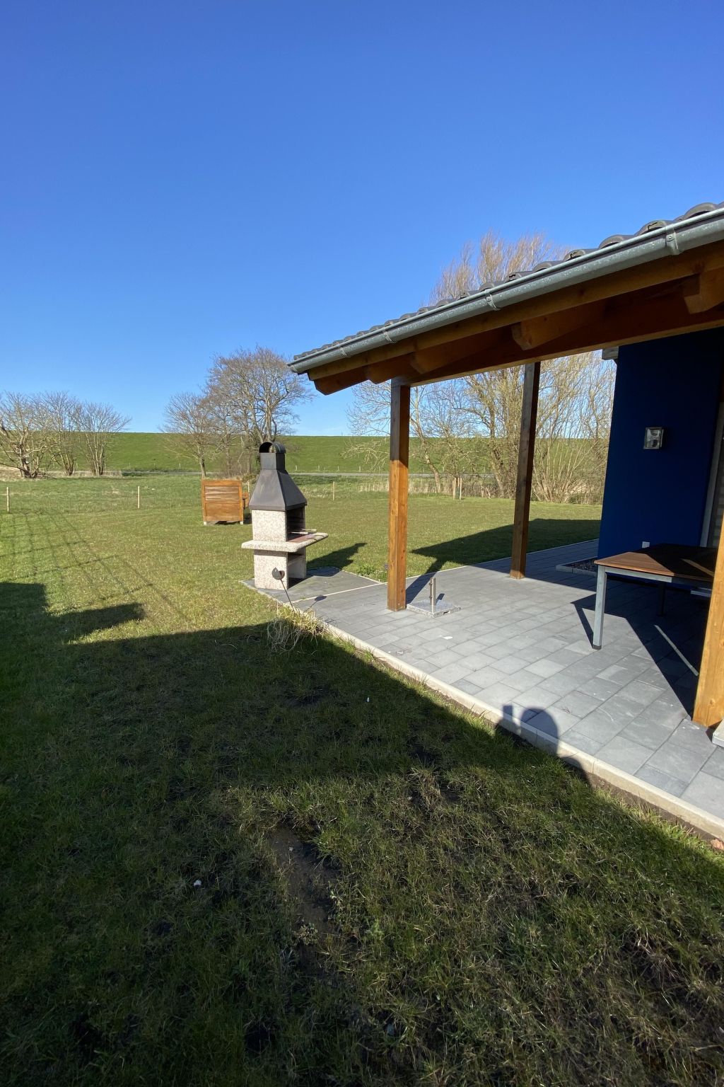 E21 Freistehendes Haus mit Garten und Deichblick-Binnen