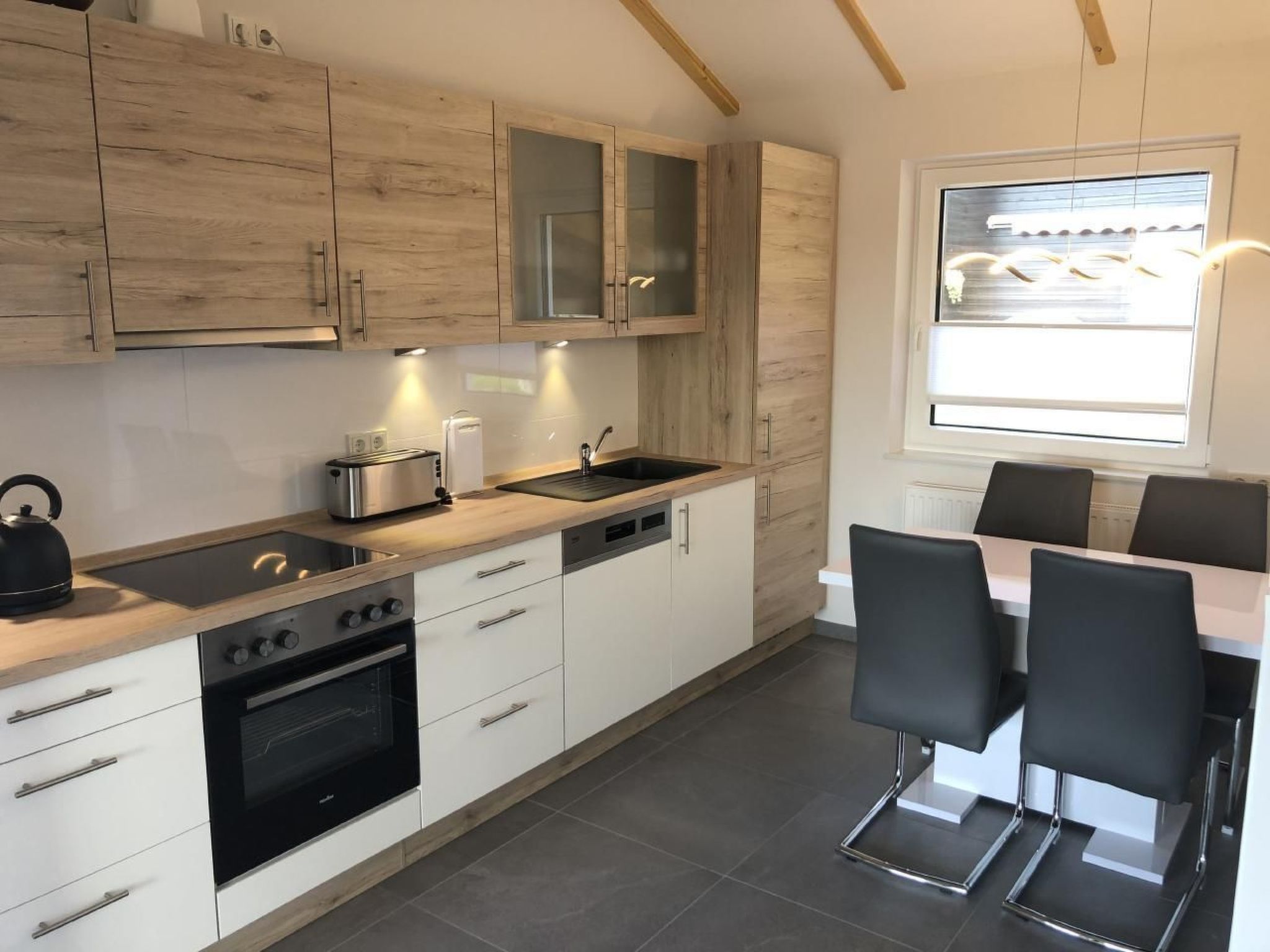 N8 Eingezäuntes Ferienhaus in Eckwarderhörne-Binnen