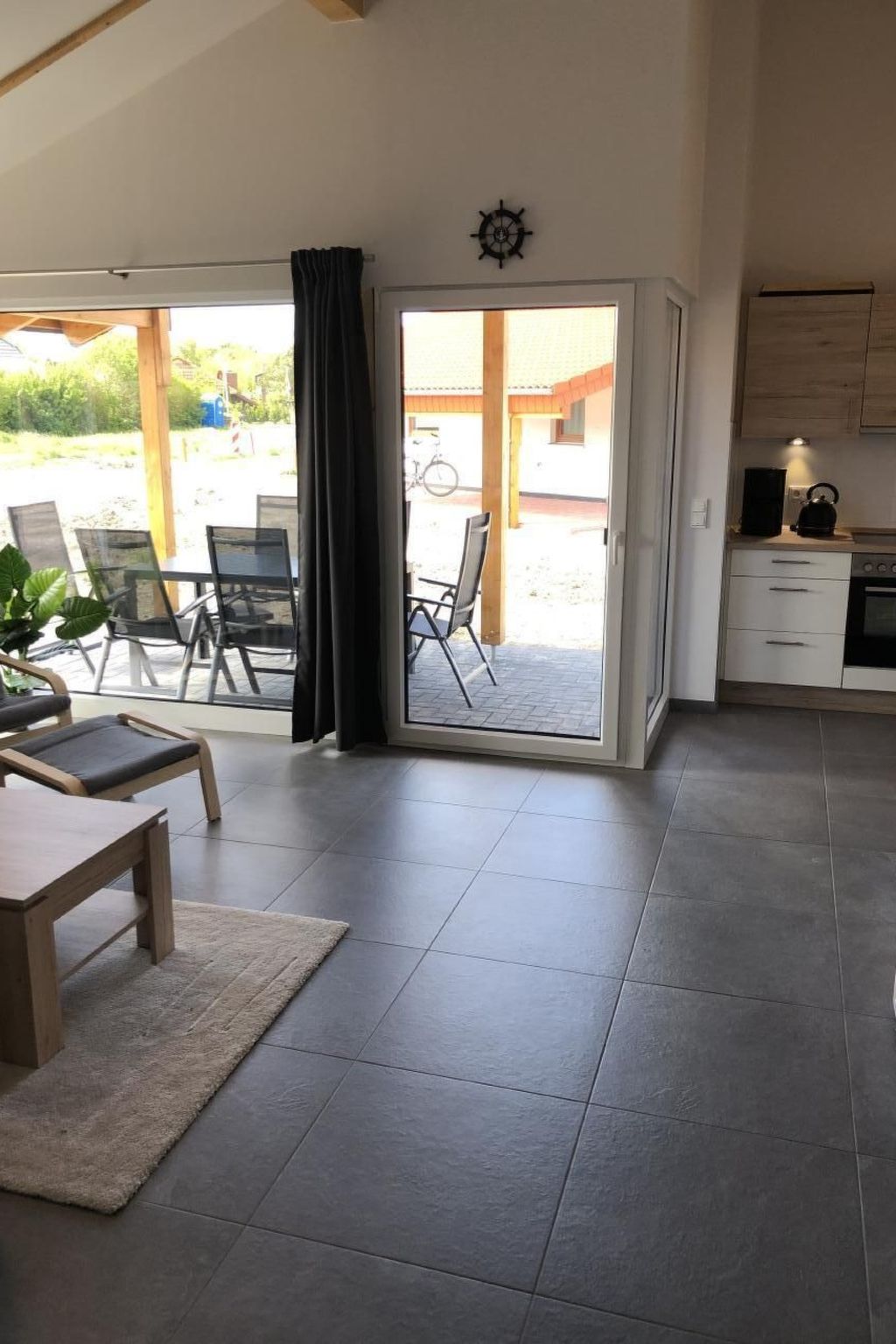 N8 Eingezäuntes Ferienhaus in Eckwarderhörne-Binnen