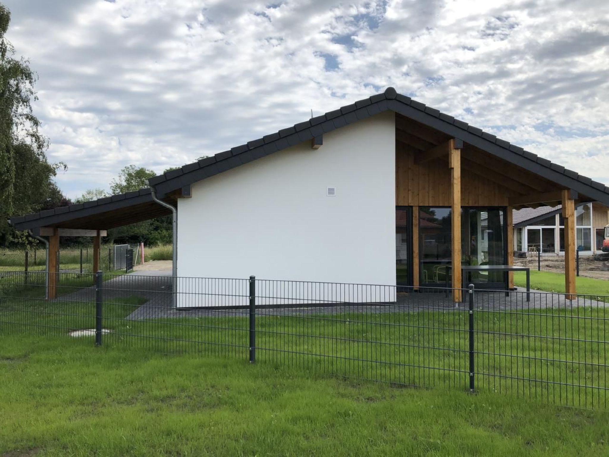 N8 Eingezäuntes Ferienhaus in Eckwarderhörne-Binnen