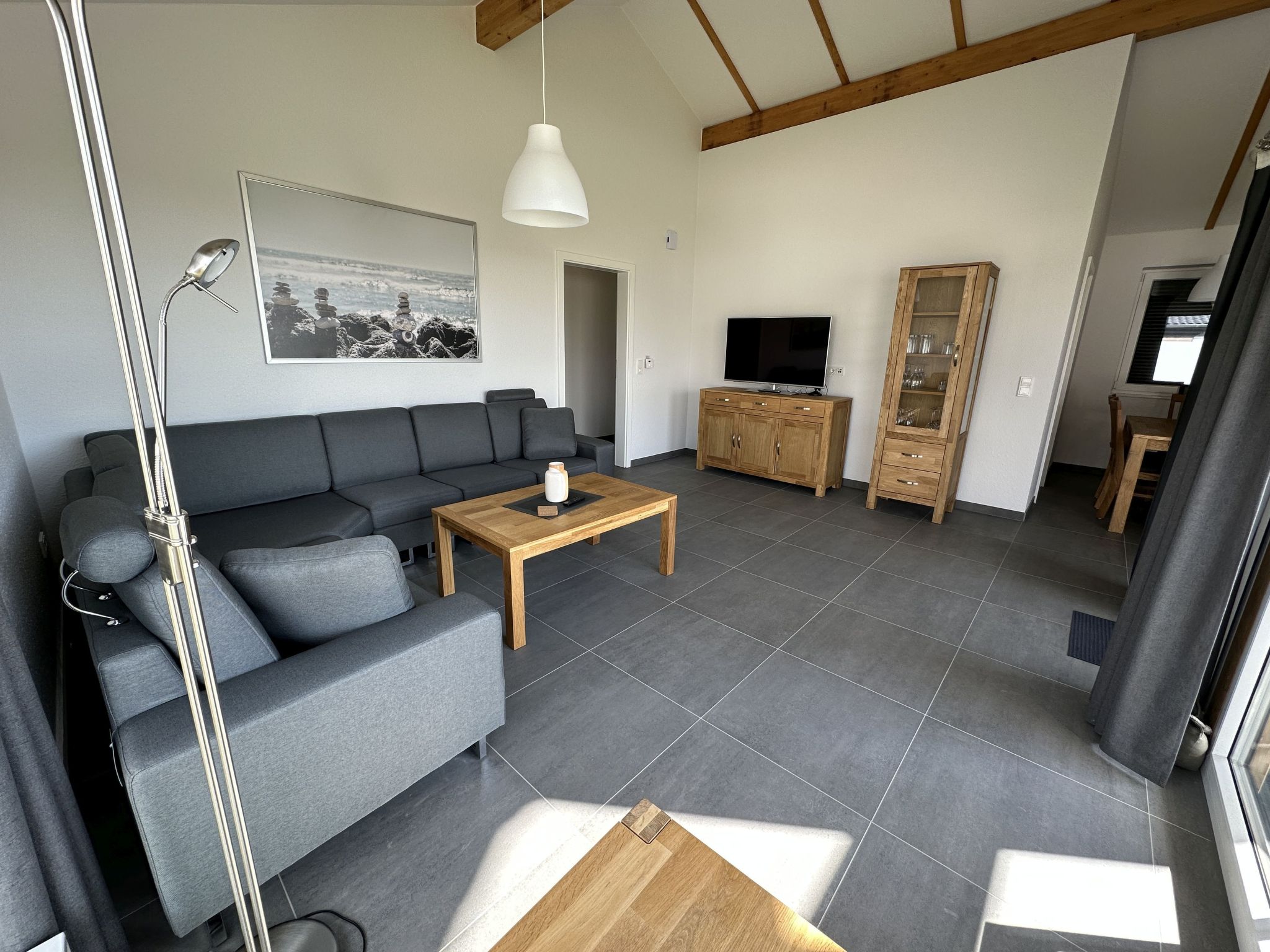 G6 Freistehendes Haus mit Garten und Wallbox-Inside