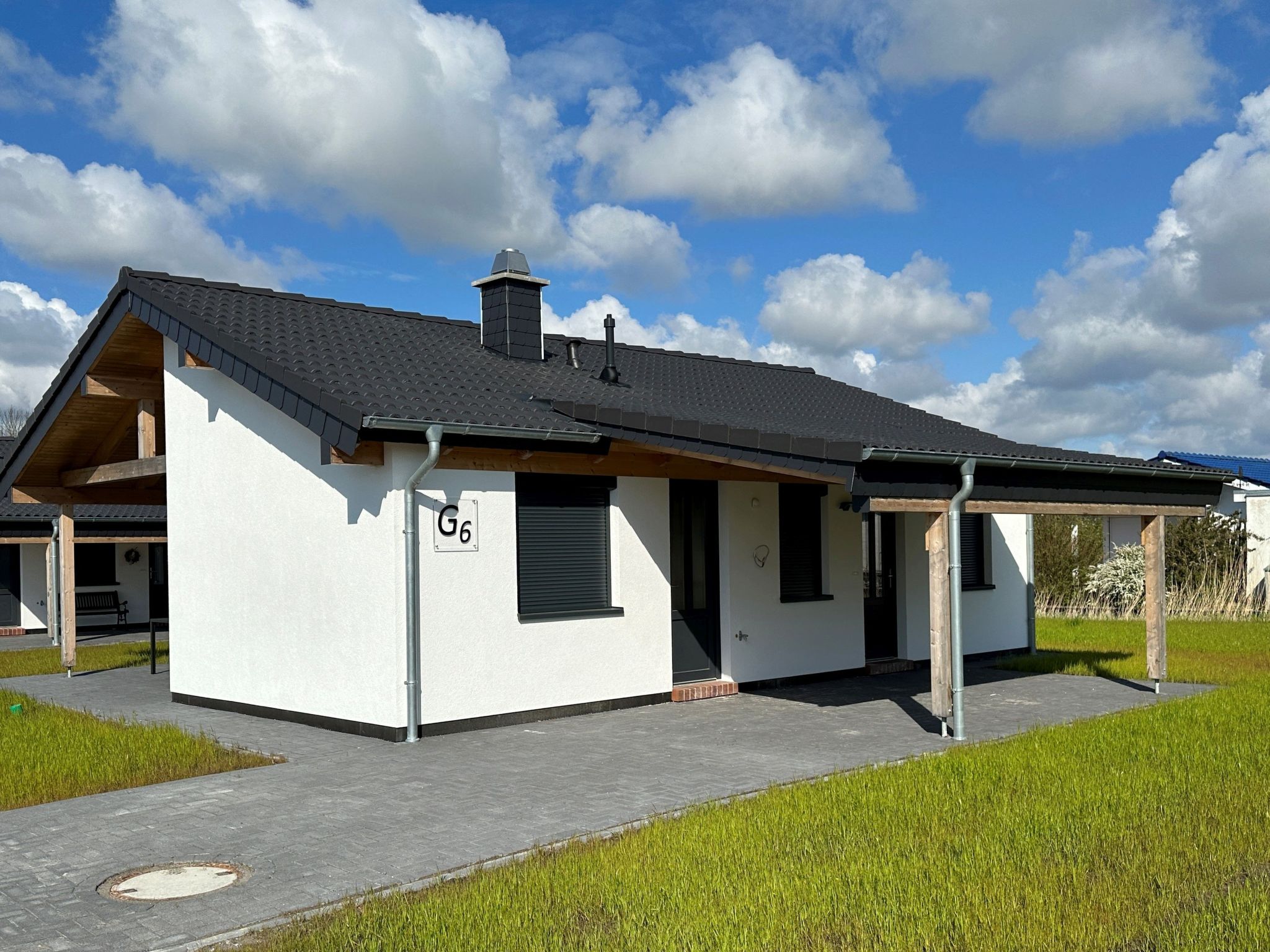 G6 Freistehendes Haus mit Garten und Wallbox-Inside