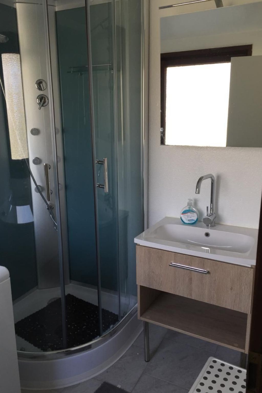 D15 Holzhaus im Feriendorf Eckwarderhörne-Binnen