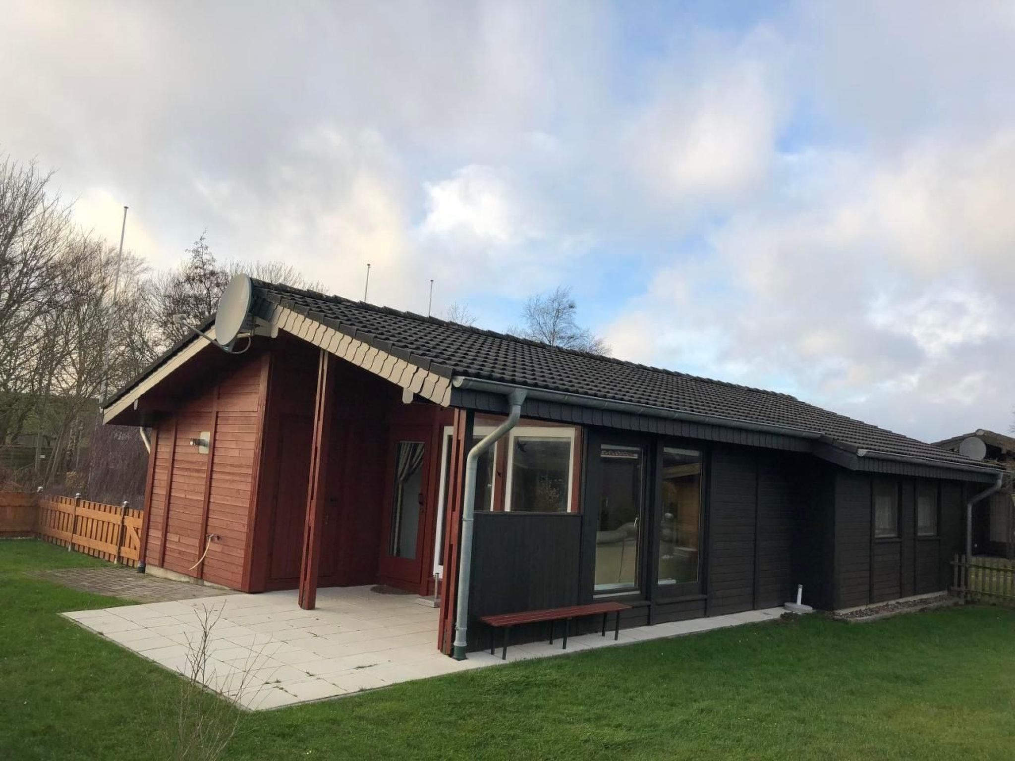 D15 Holzhaus im Feriendorf Eckwarderhörne-Binnen