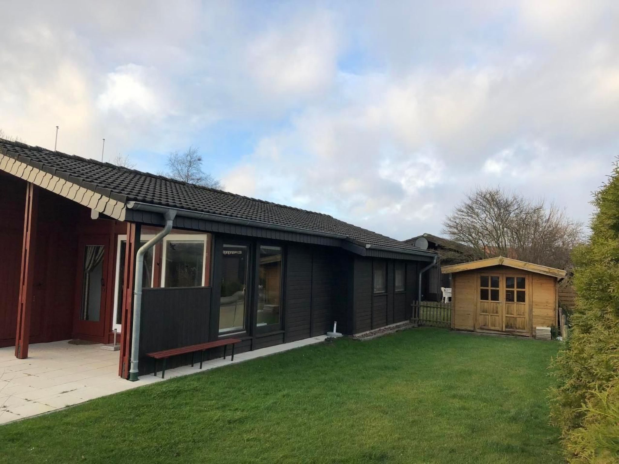 D15 Holzhaus im Feriendorf Eckwarderhörne-Binnen