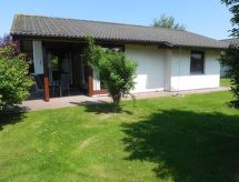 J10 Eingefriedetes Ferienhaus in Eckwarderhörne