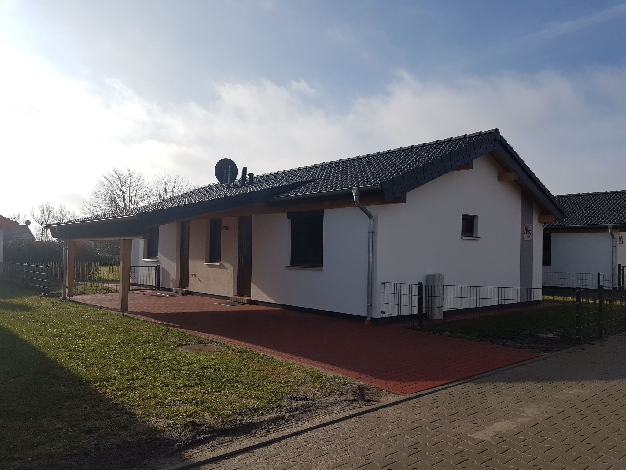 N5 Eingezäuntes Ferienhaus mit ebenerdiger Dusche-Binnen