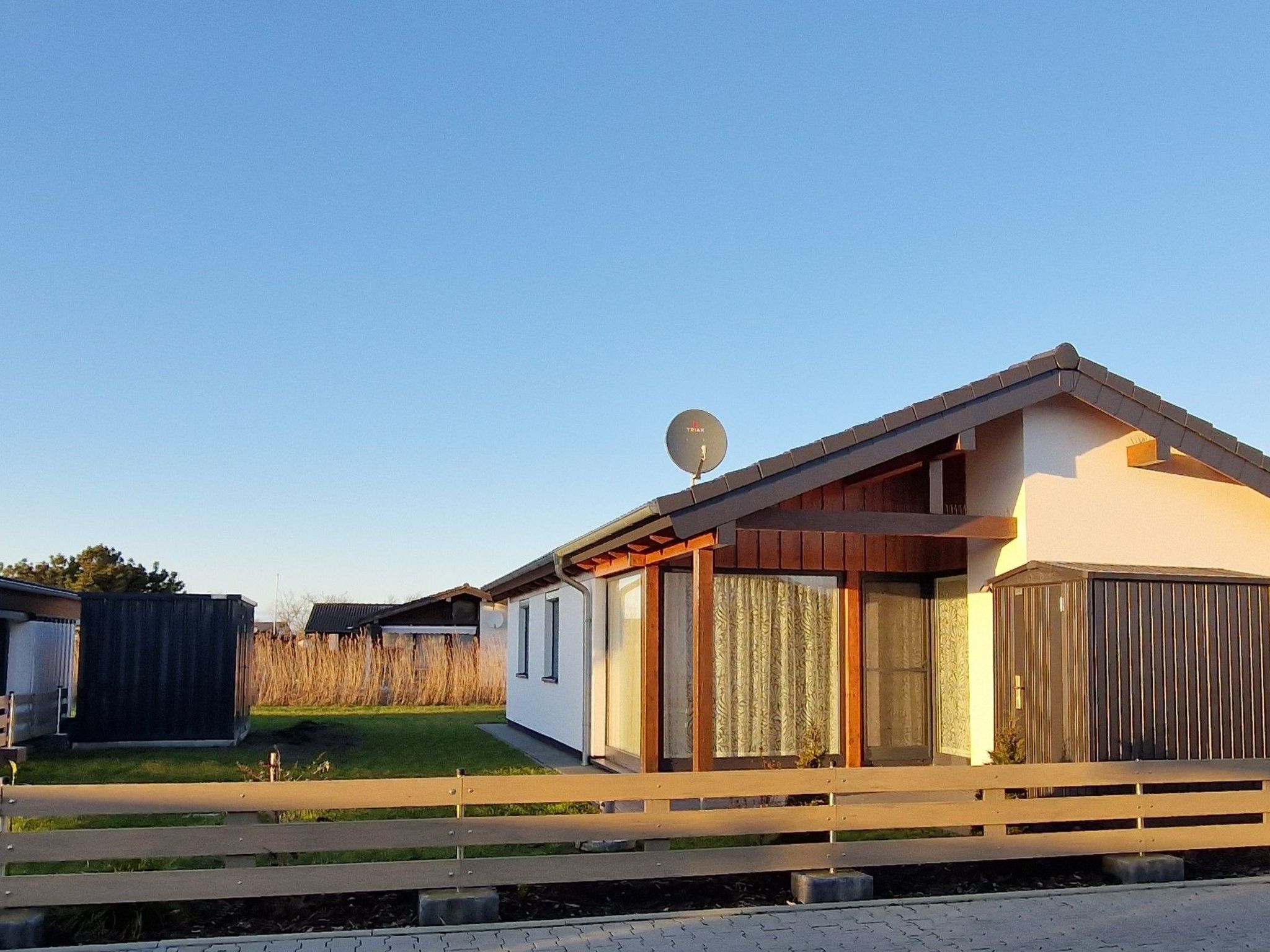 G8 freistehendes Ferienhaus mit Gartenhaus-Binnen