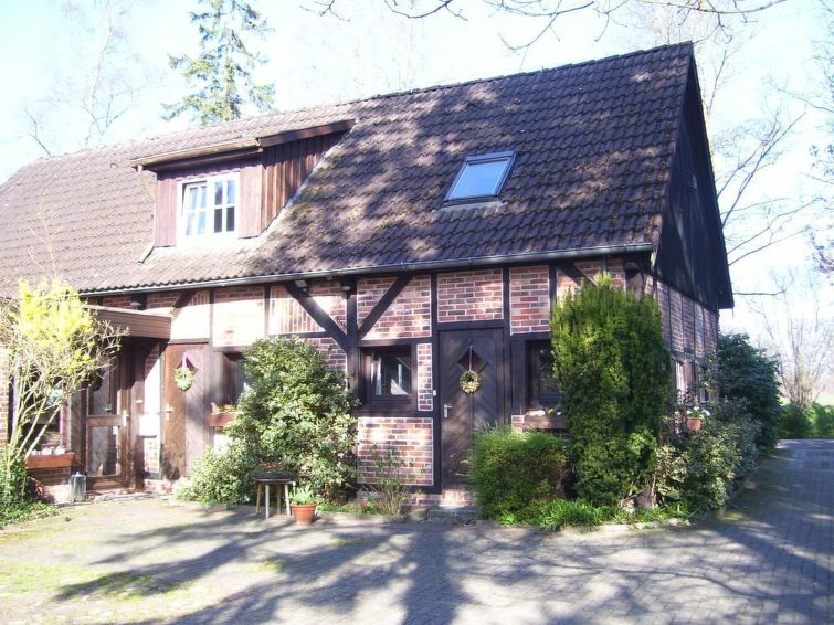 Große Ferienwohnung Mit Garten, Grill Und Terrasse - Bad Zwischenahn