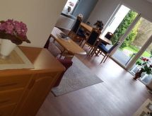 Luxe 3-persoons appartement aan de Noordzee met tuin in Abbehausen - thumbnail 5