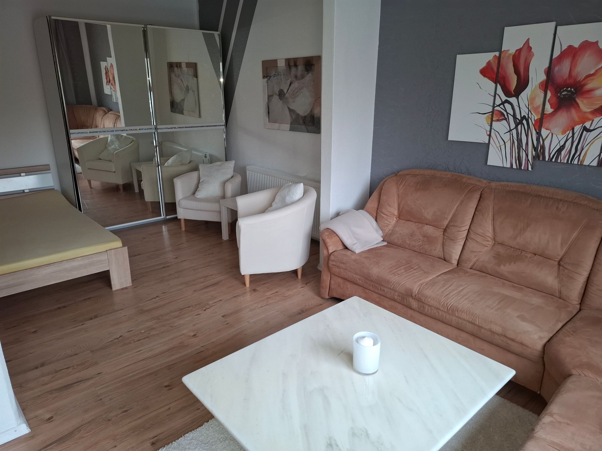 Private Ferienwohnung in Nordenham, großer Balkon-Binnen