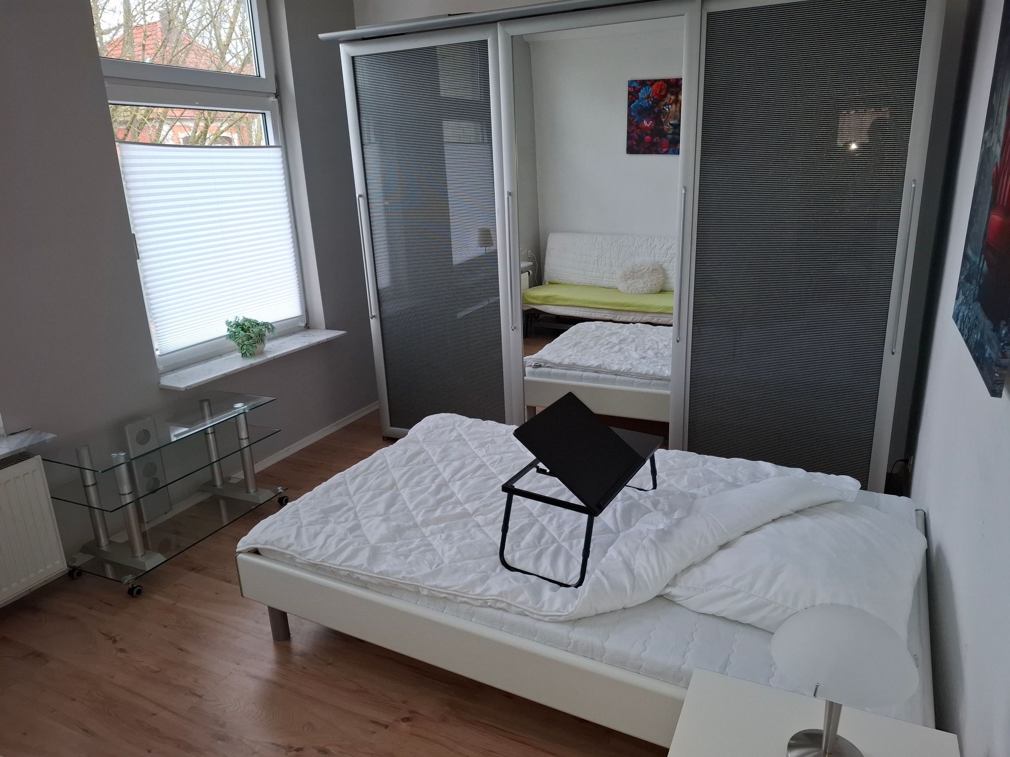 Private Ferienwohnung in Nordenham, großer Balkon-Binnen