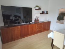 Ruim 4-persoons appartement met groot balkon nabij het meer in Nordenham - thumbnail 4