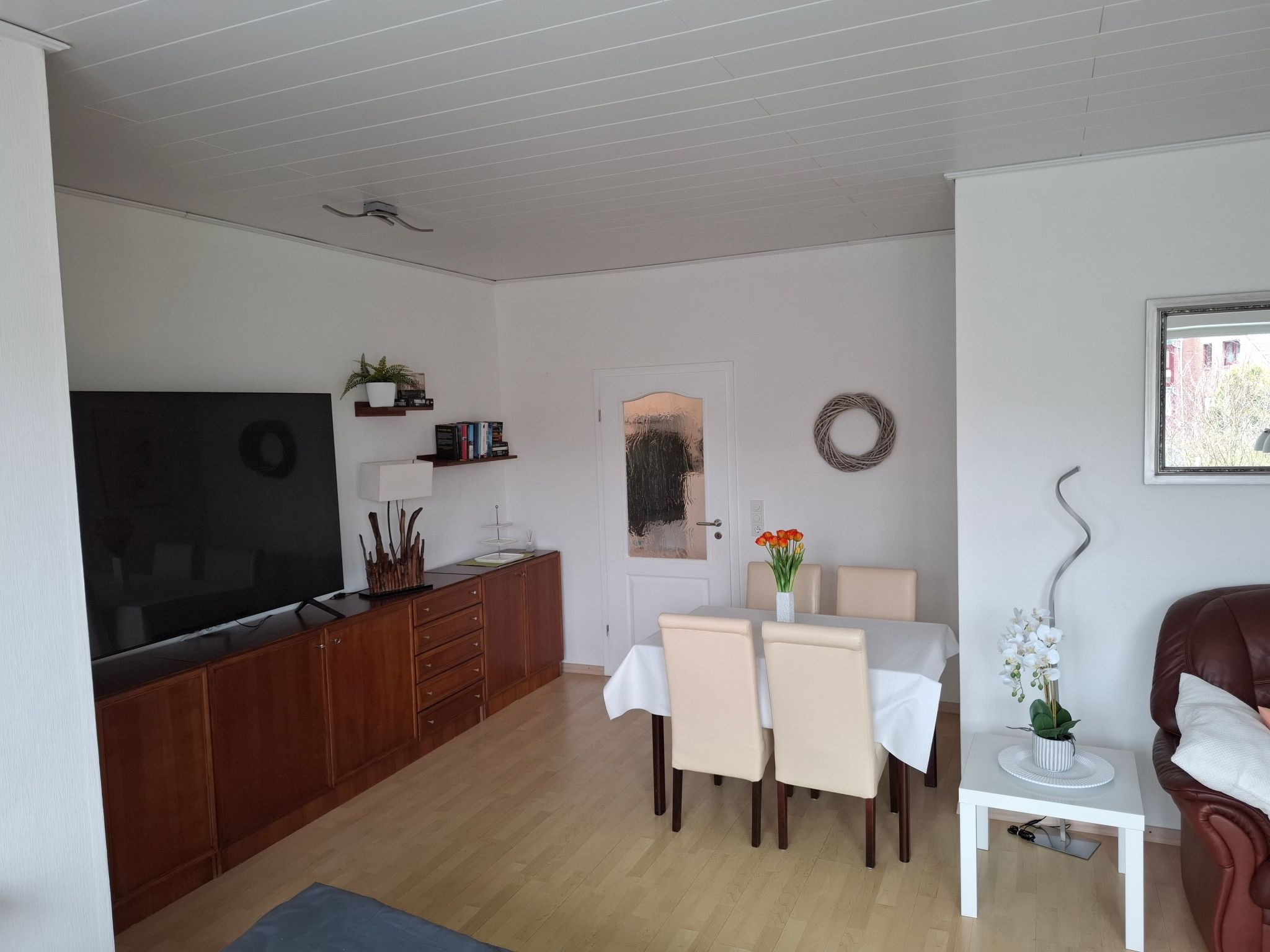 Private Ferienwohnung in Nordenham, großer Balkon-Binnen