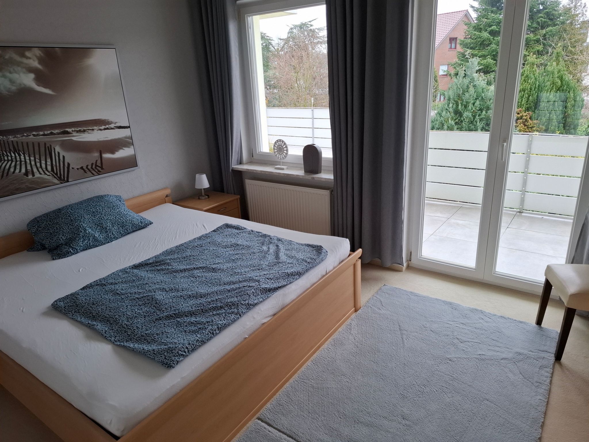 Private Ferienwohnung in Nordenham, großer Balkon-Binnen